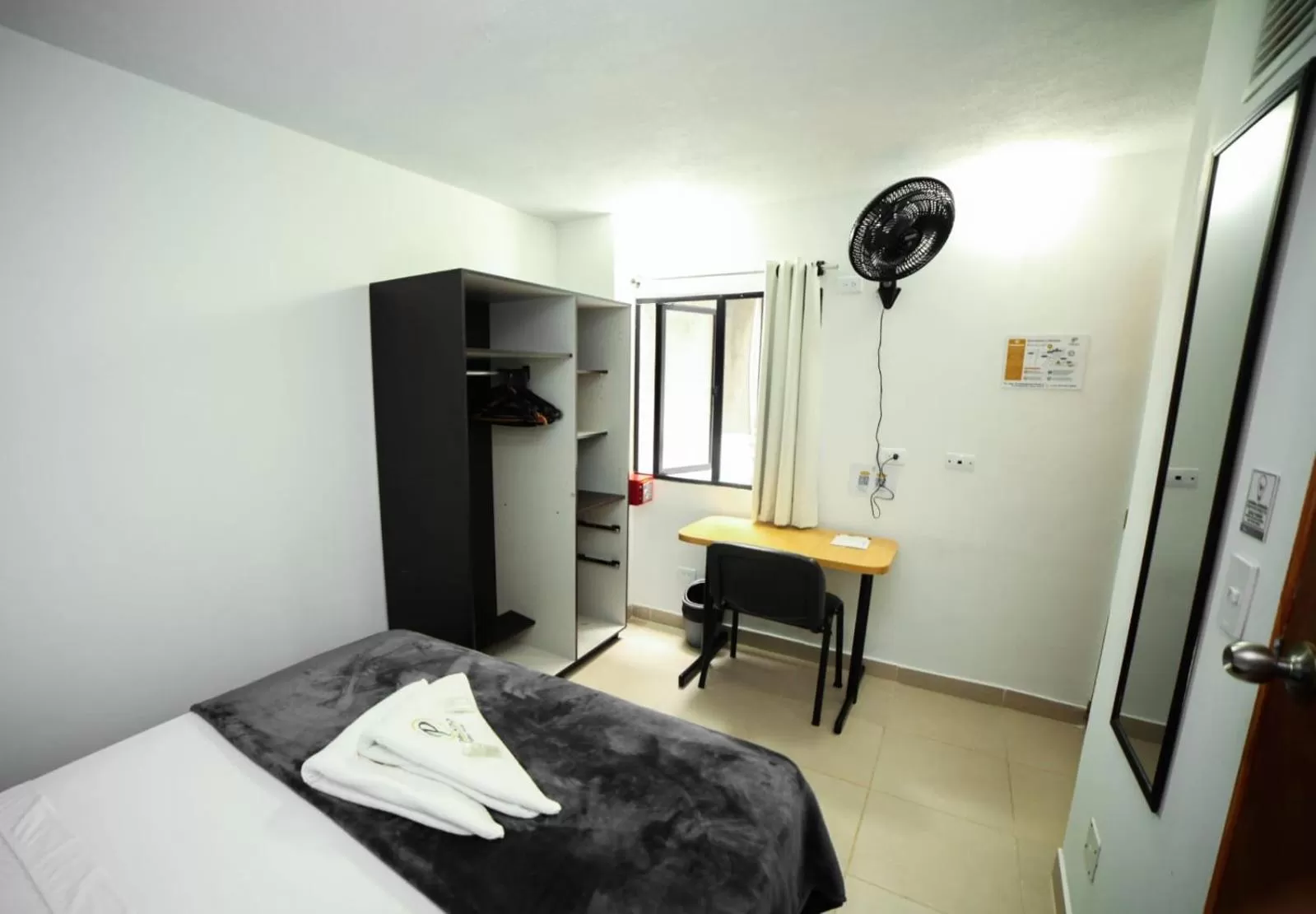 Bed in Poblado Guest House