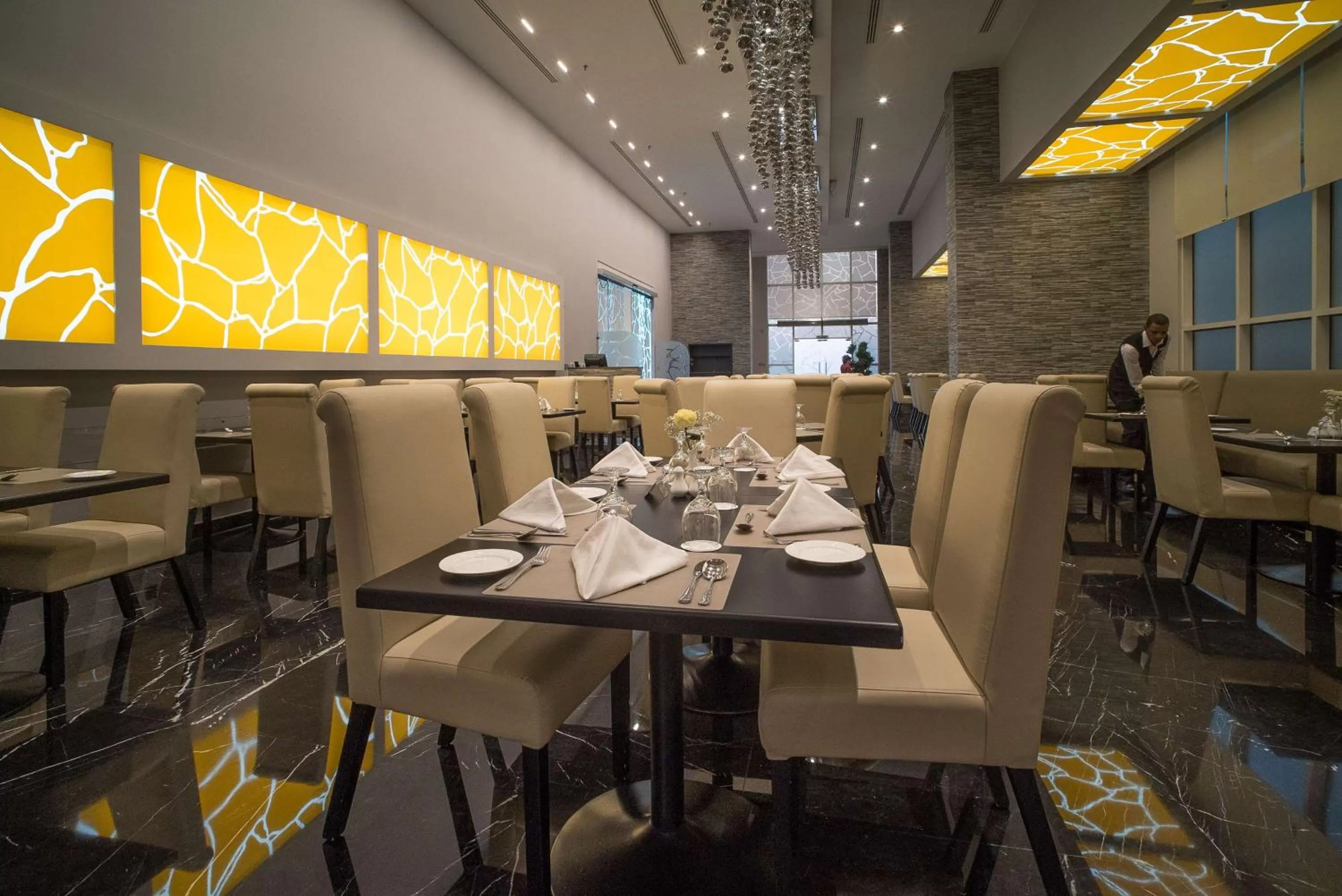 Restaurant/places to eat in Best Western Plus Doha