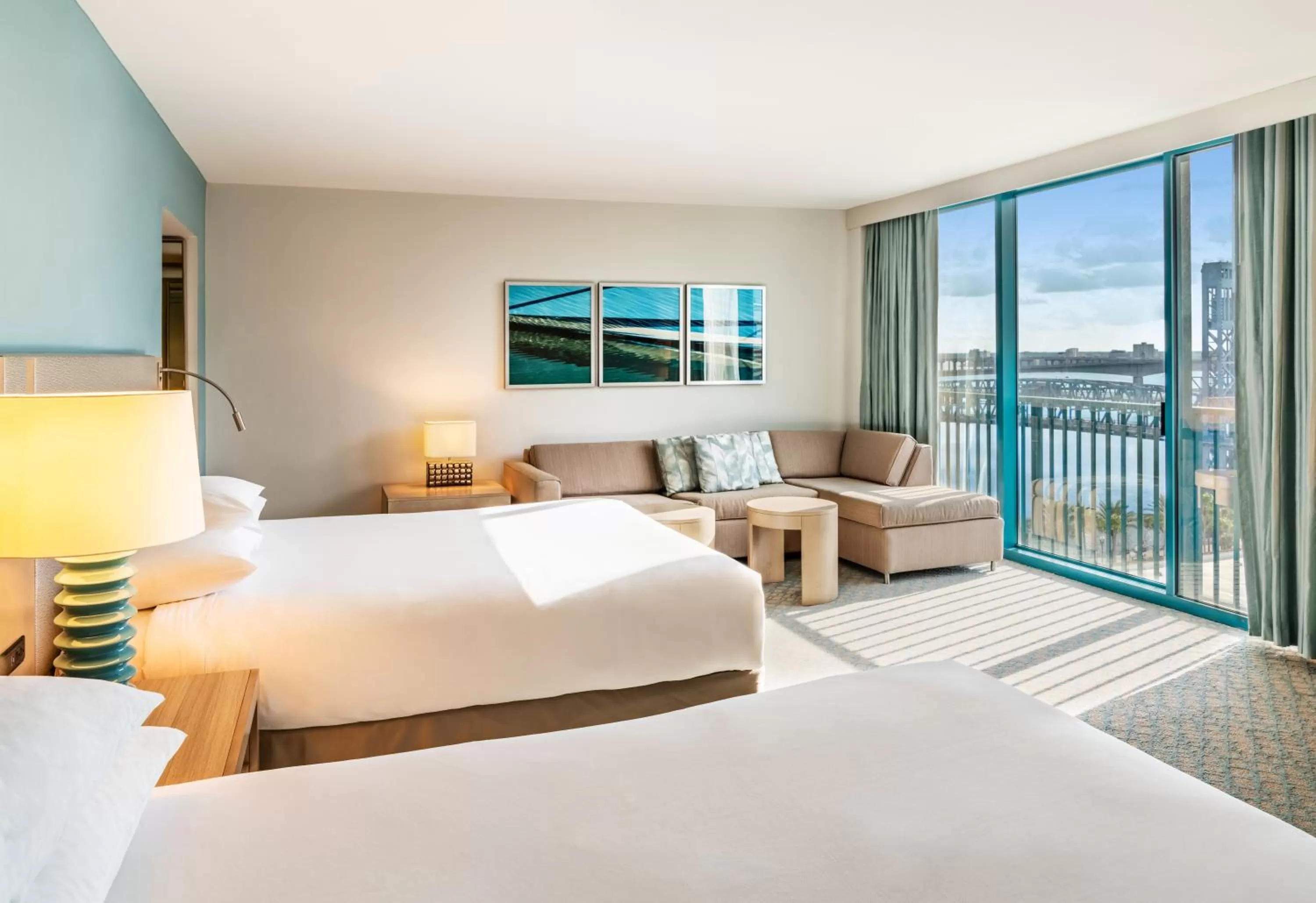 Queen Studio in Hyatt Regency Jacksonville Riverfront