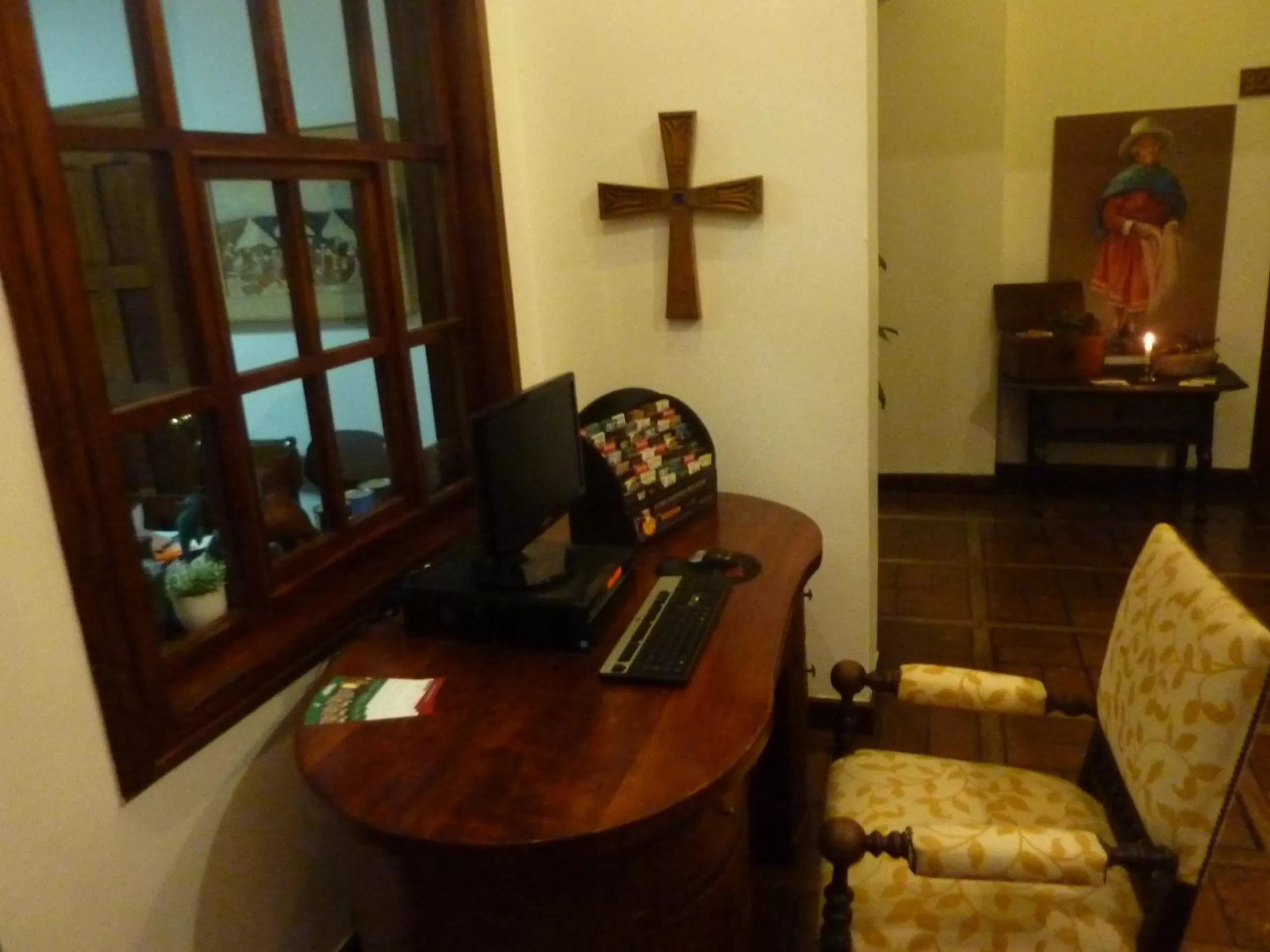 Business facilities, Seating Area in Hotel Victoria