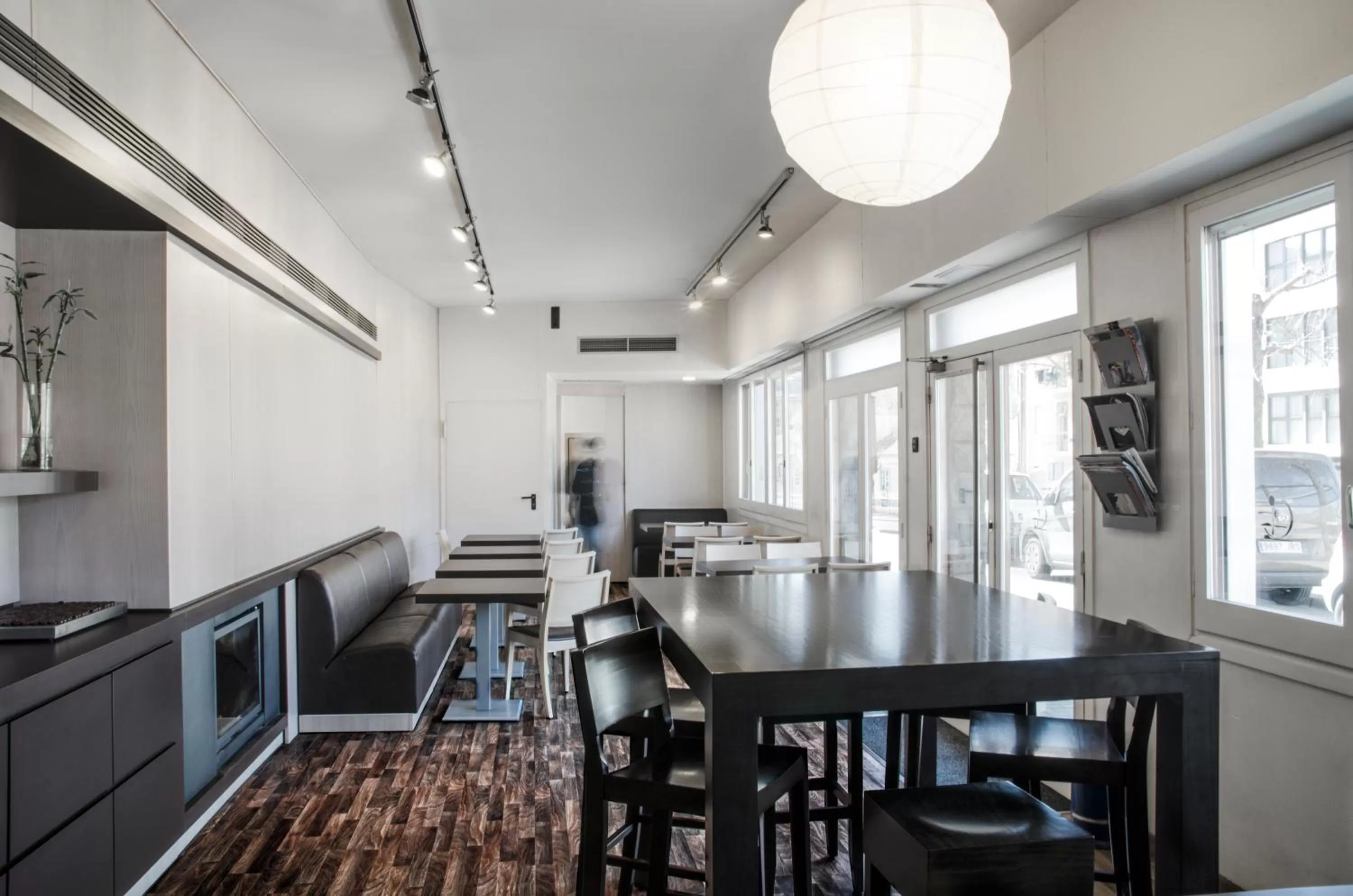 Lounge or bar in La Trobada Hotel Boutique