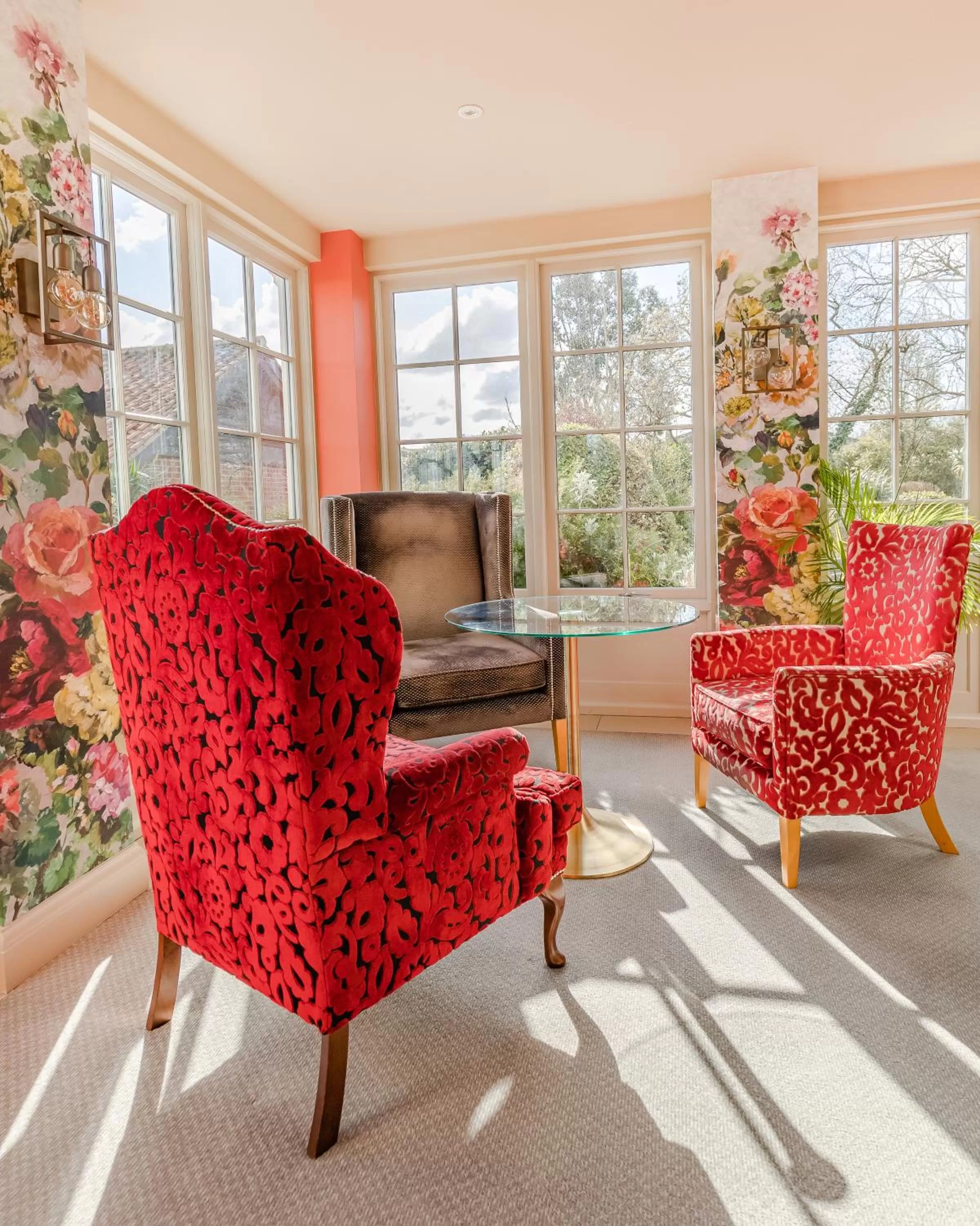 Lounge or bar in Park Farm Hotel