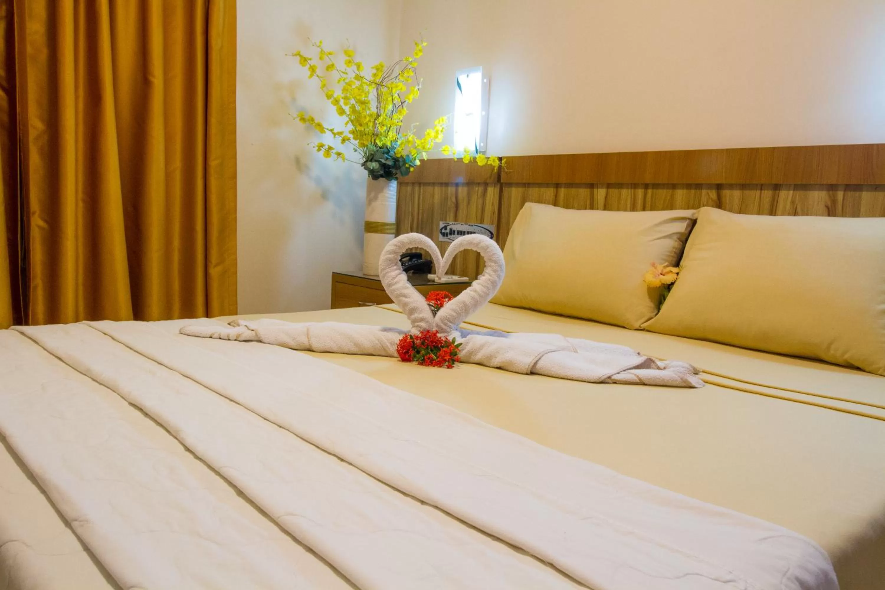 Bedroom, Bed in Rede Andrade Terra Brasil