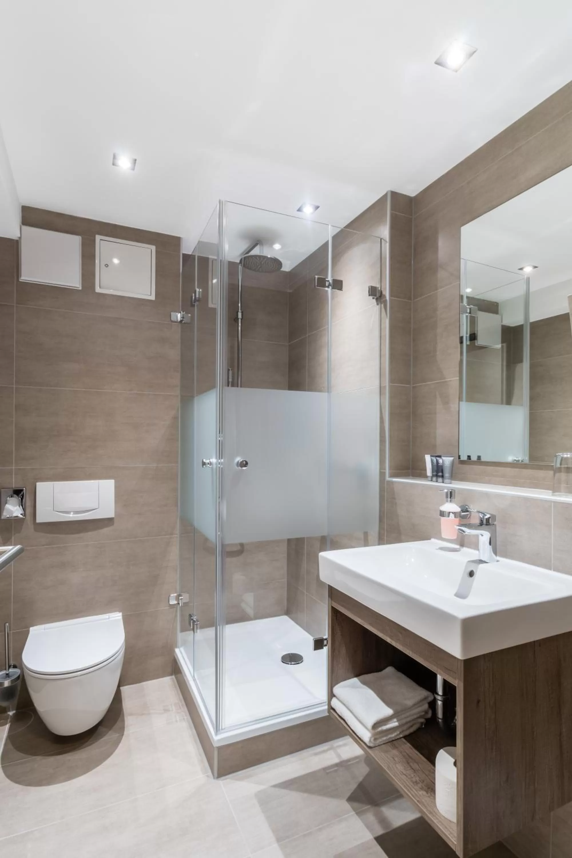 Shower in Hotel St. Georg