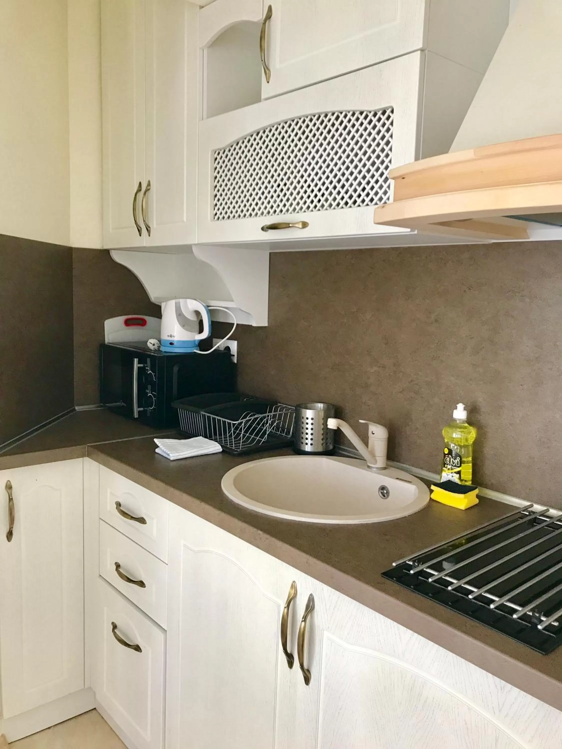 Coffee/tea facilities, Kitchen/Kitchenette in Villa Livia Boutique Apartments