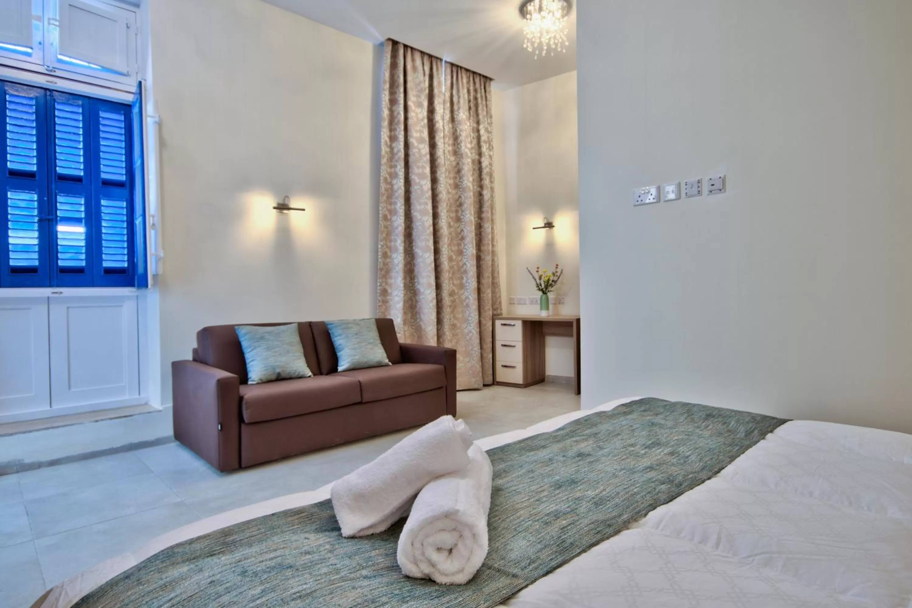 Bed in The Suites – Piazza Kirkop
