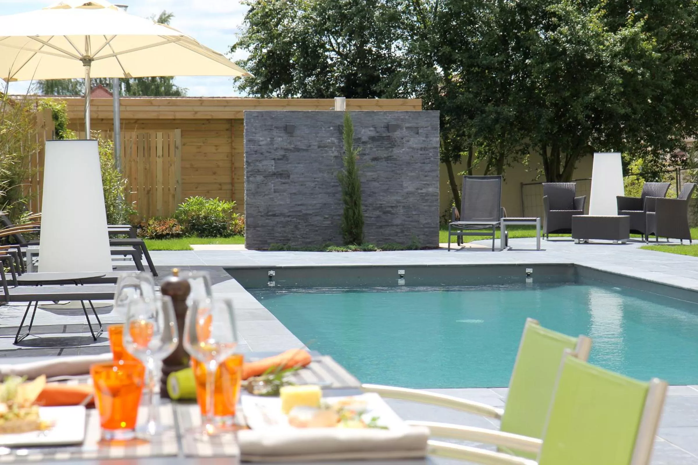 Balcony/Terrace in Hôtel Best Western The Wish Versailles