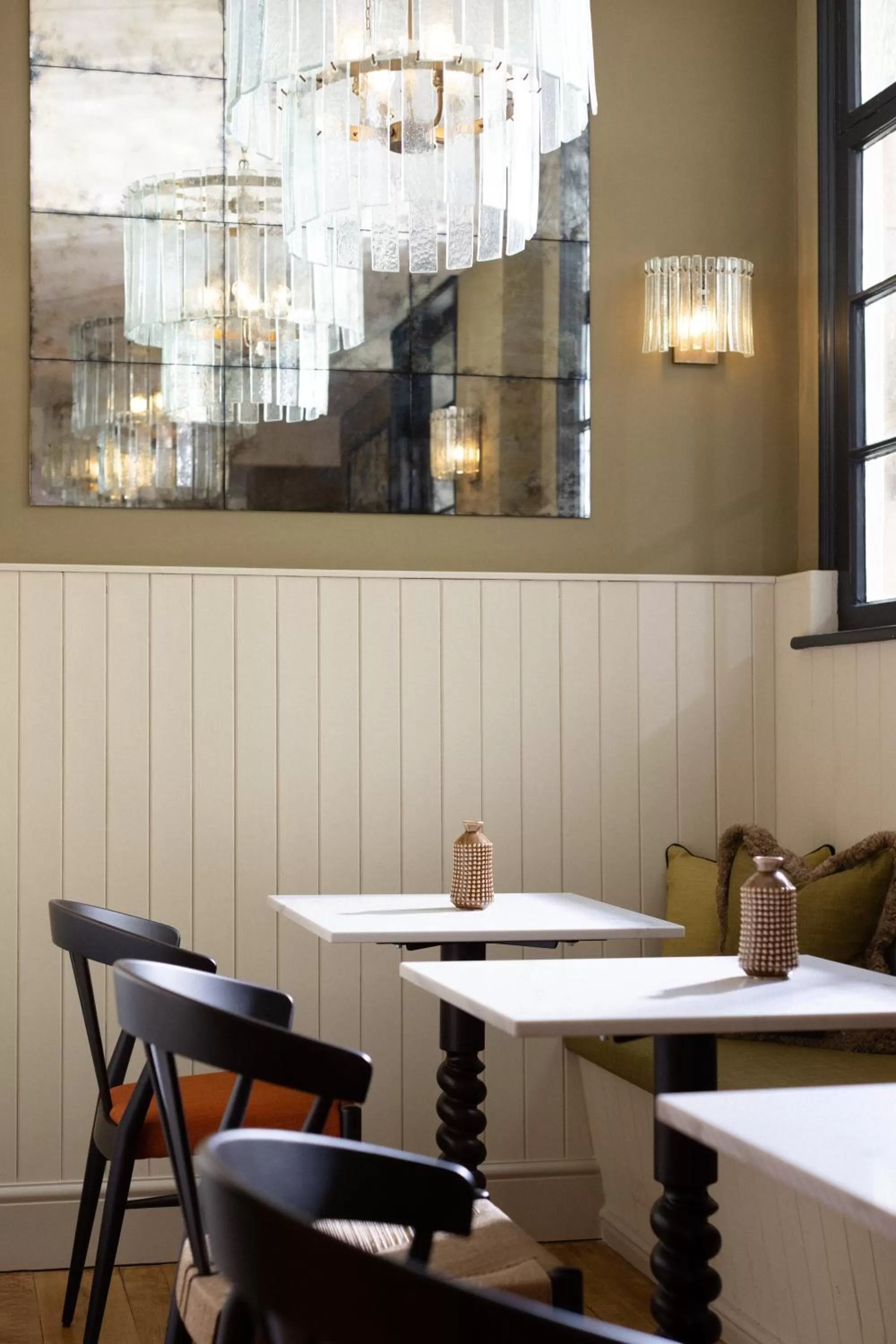 Lounge or bar in The Yard in Bath Hotel