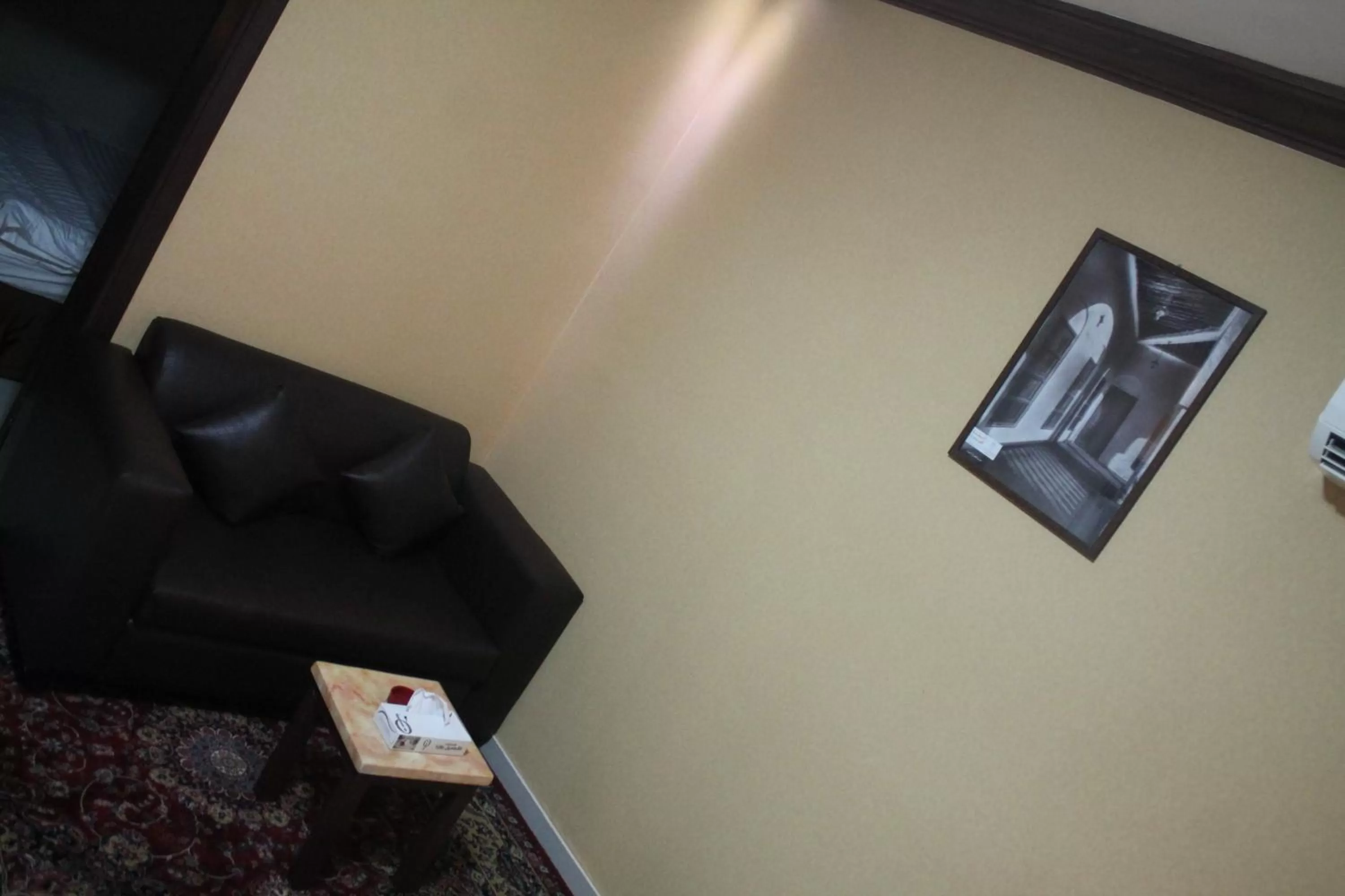 TV/Entertainment Center in DIWAN ALASEEL ALRAQI