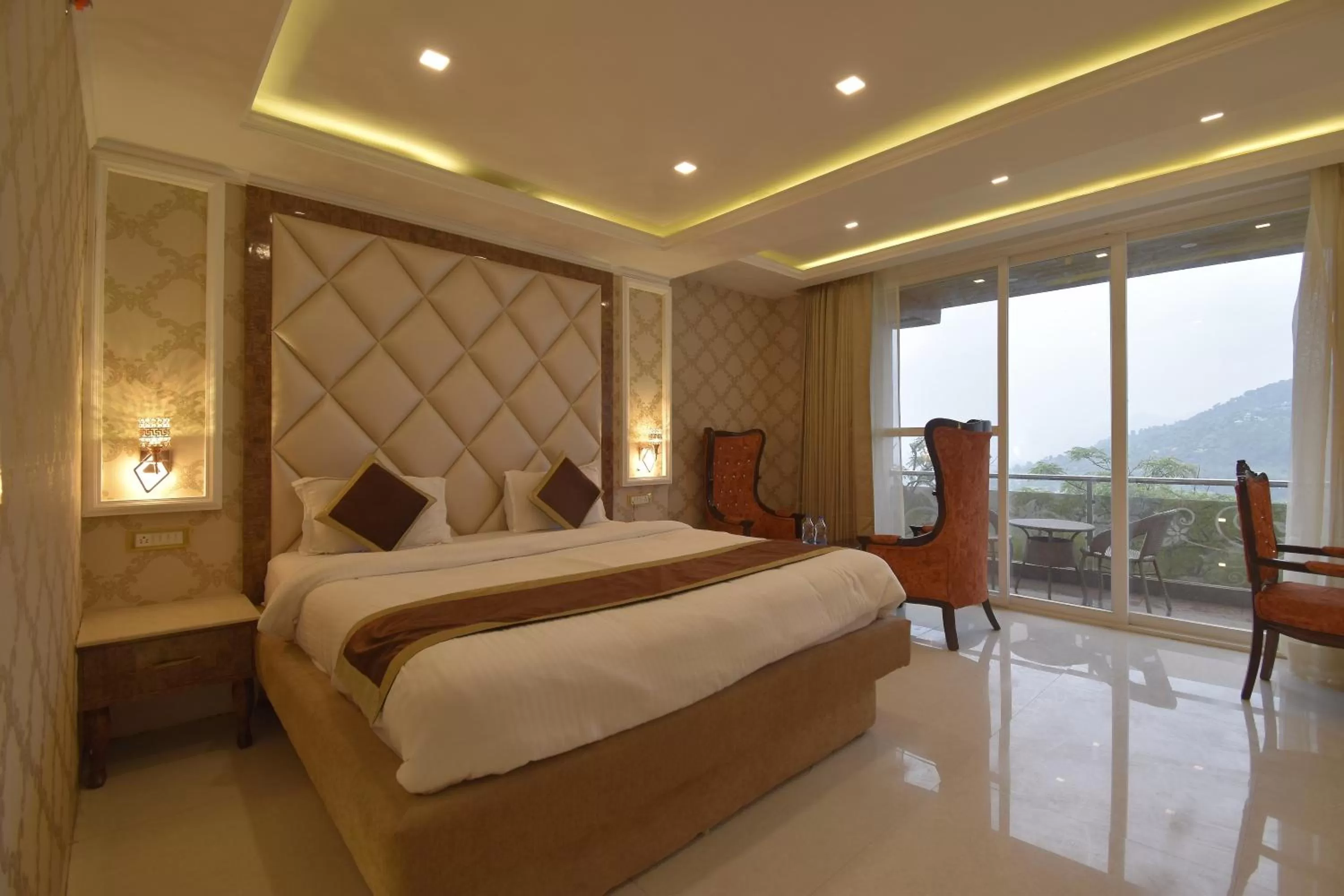 Bed in The Royal Castle AC Centralized