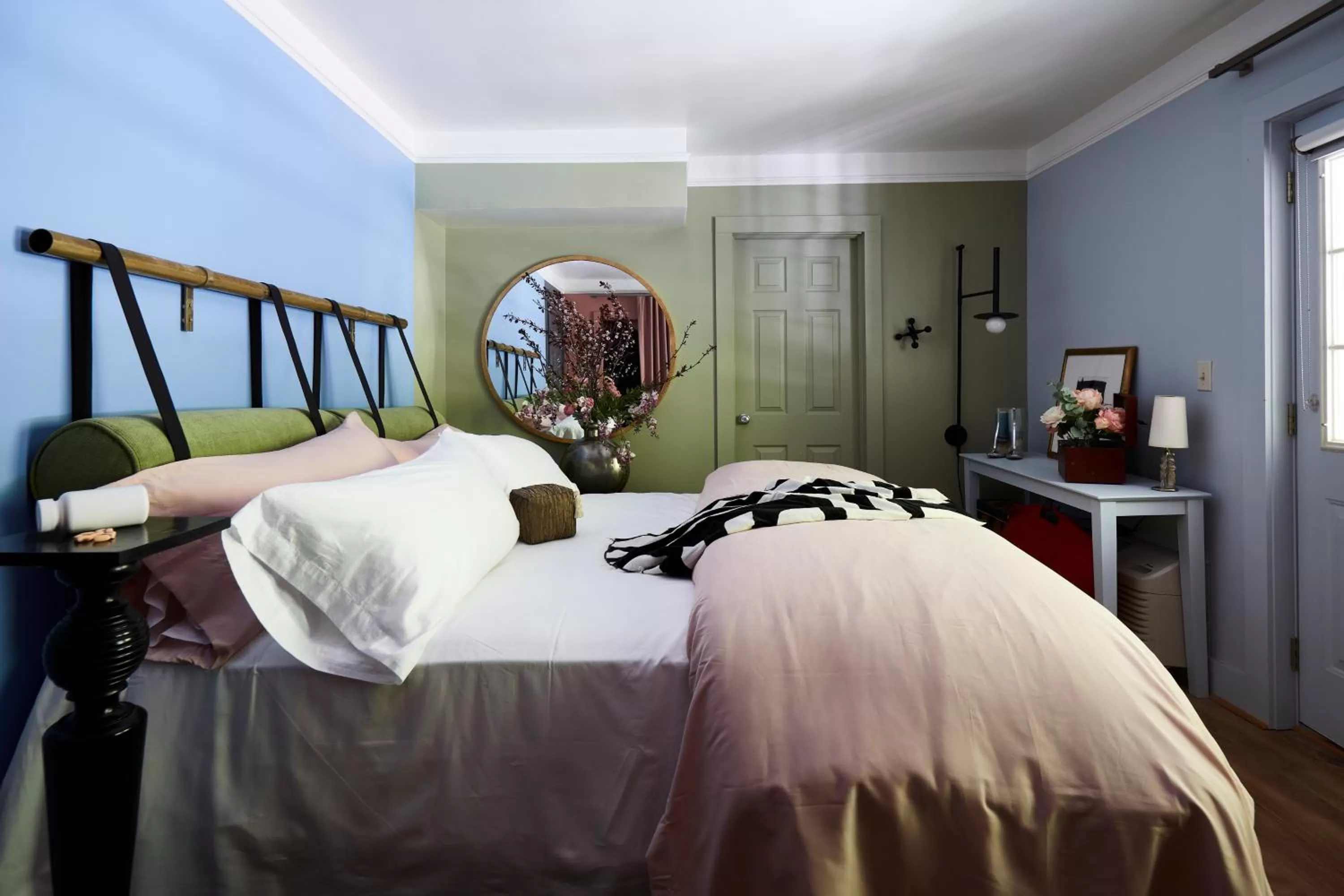 Bedroom, Bed in The Cornell Inn, Lenox & The Berkshires