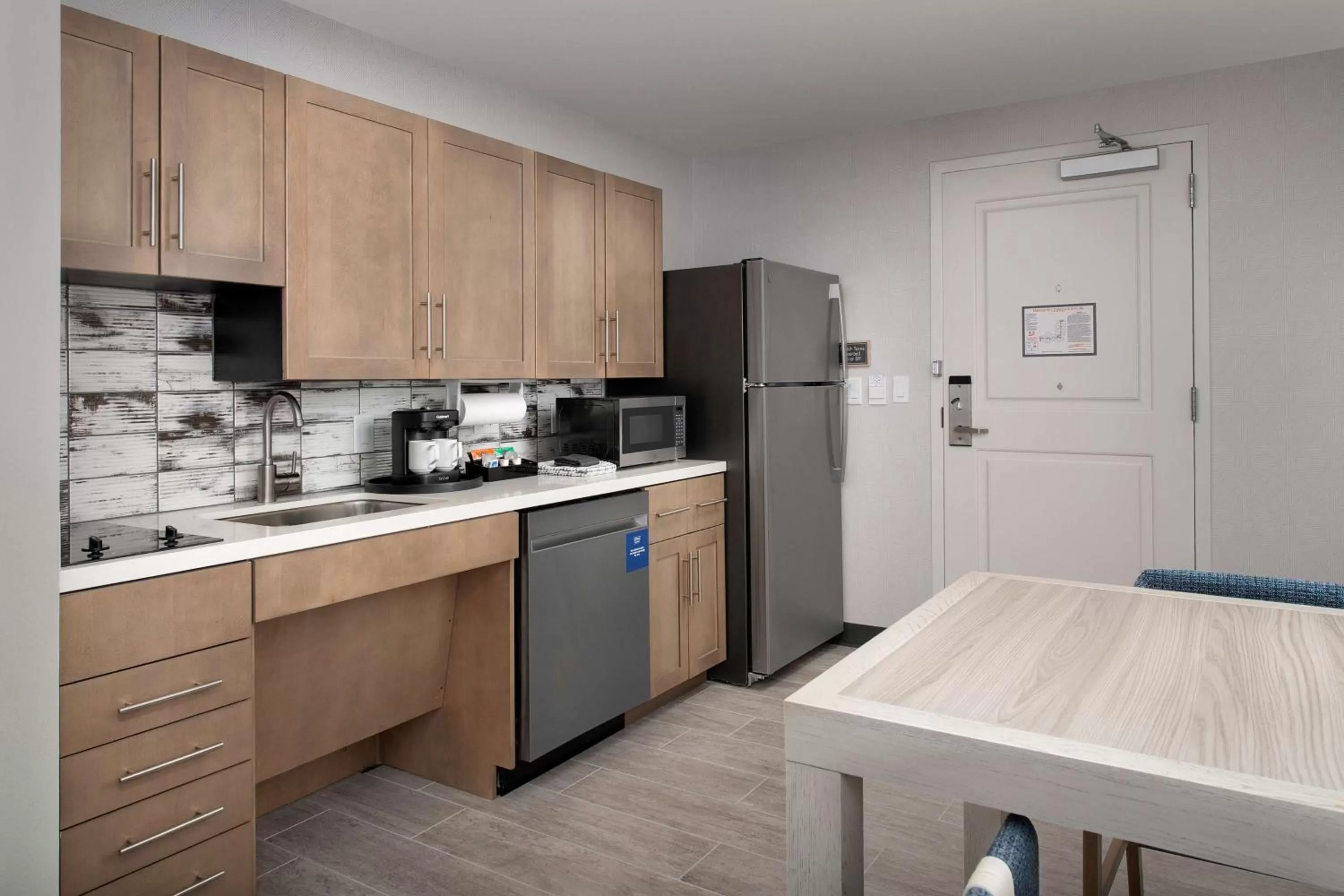 Kitchen or kitchenette in Homewood Suites By Hilton Destin