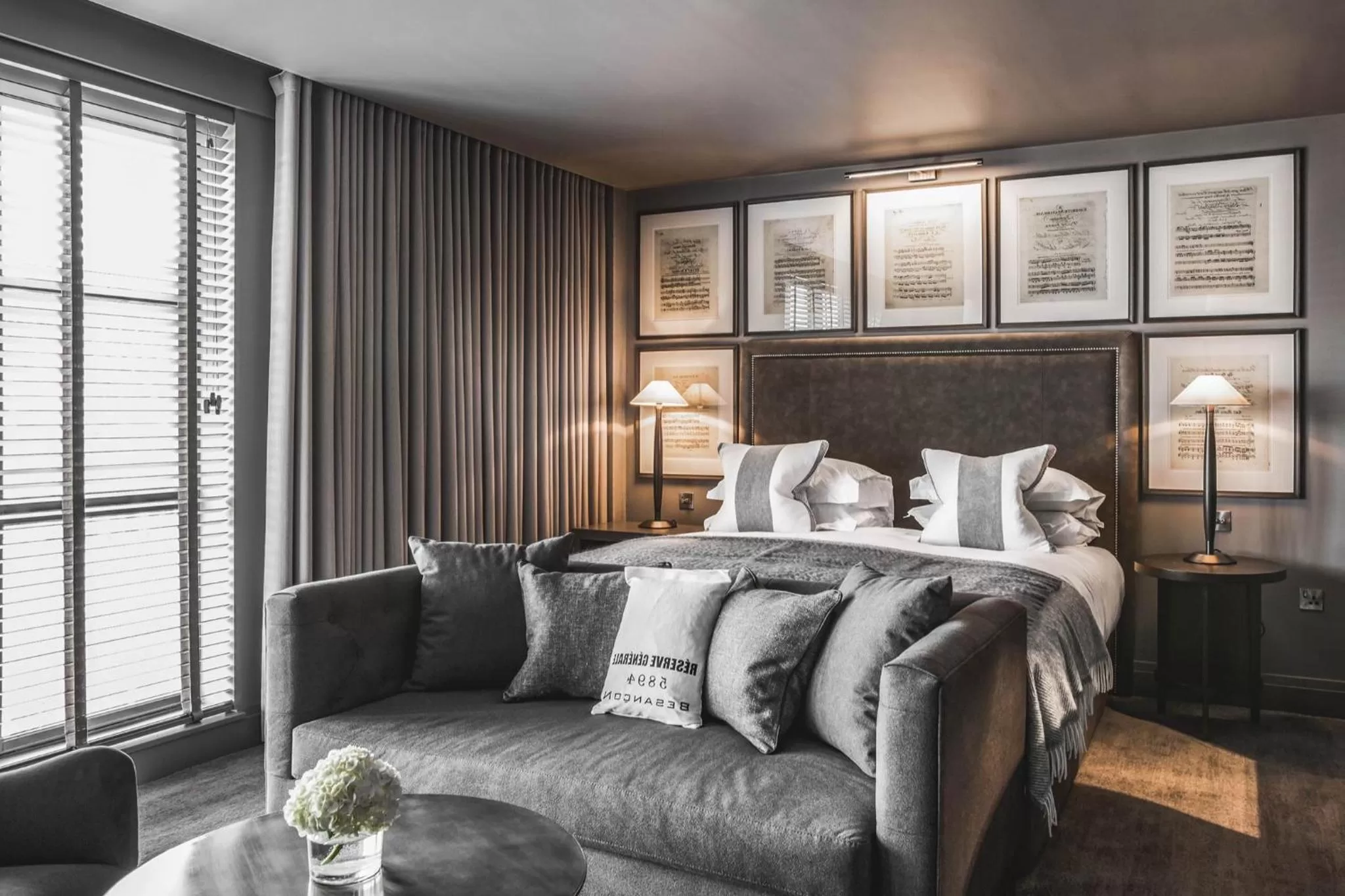 Bedroom, Bed in Dakota Glasgow