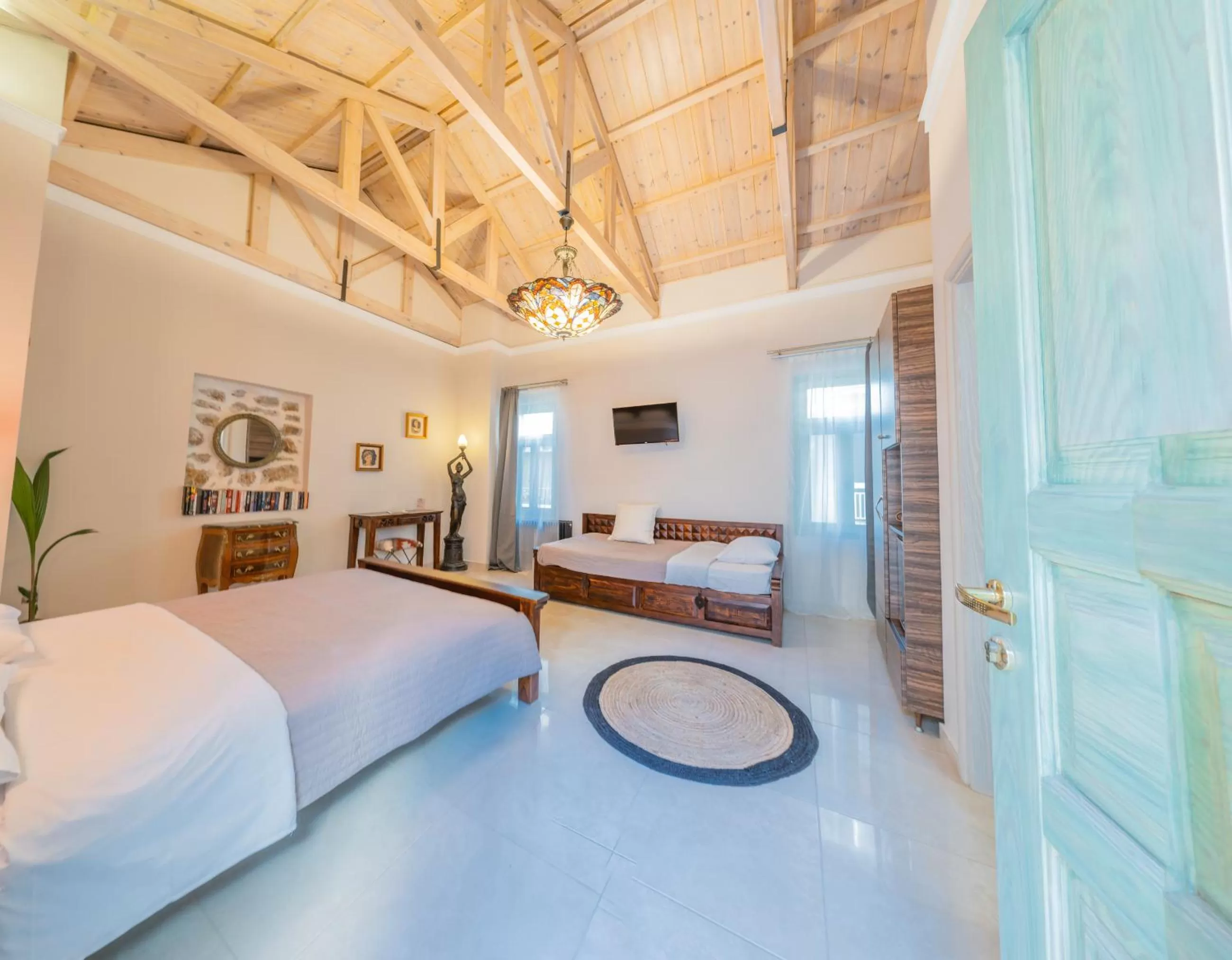 The Stone Manor , Noho boutique hotel Thissio