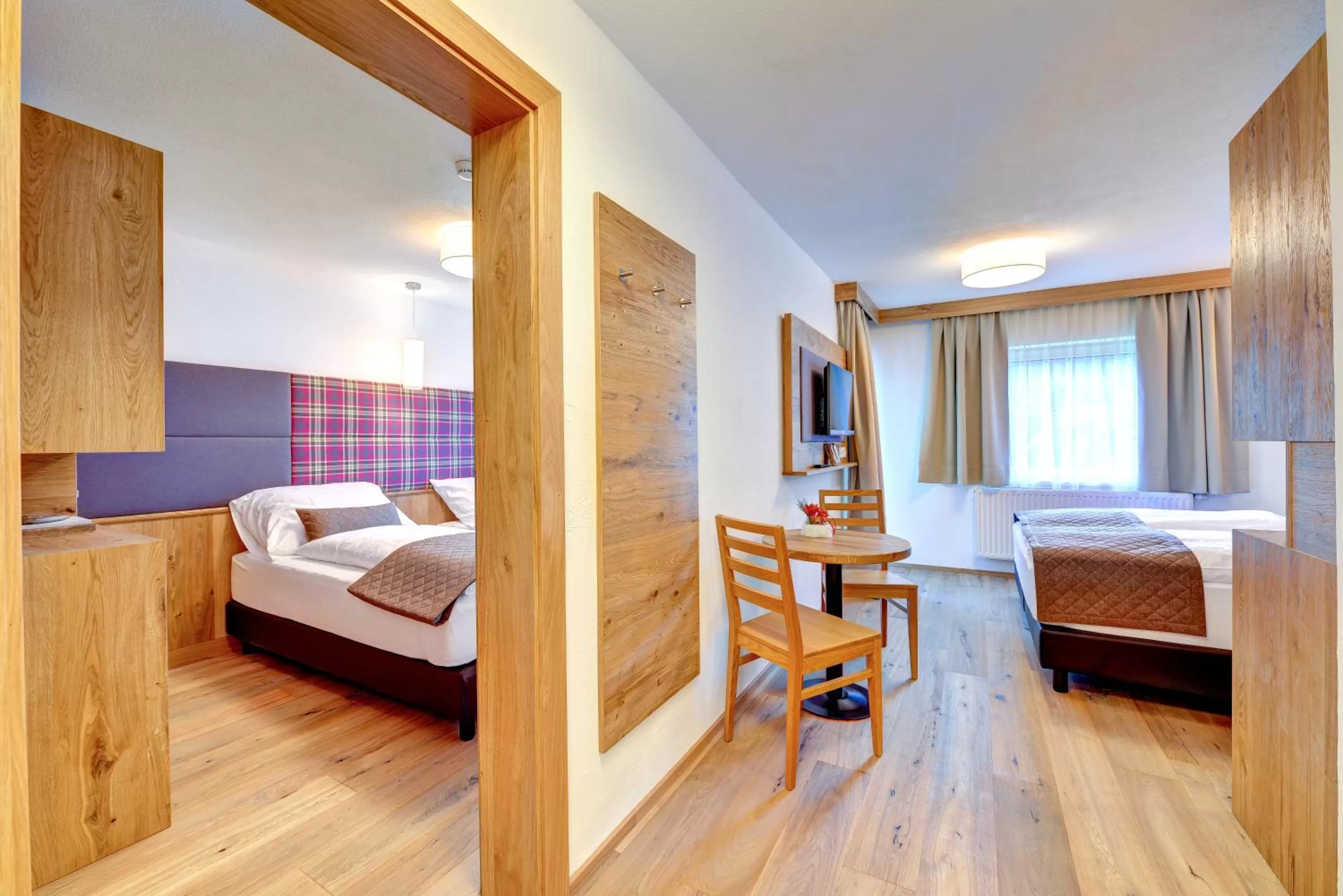 Photo of the whole room, Bed in Hotel Enzian