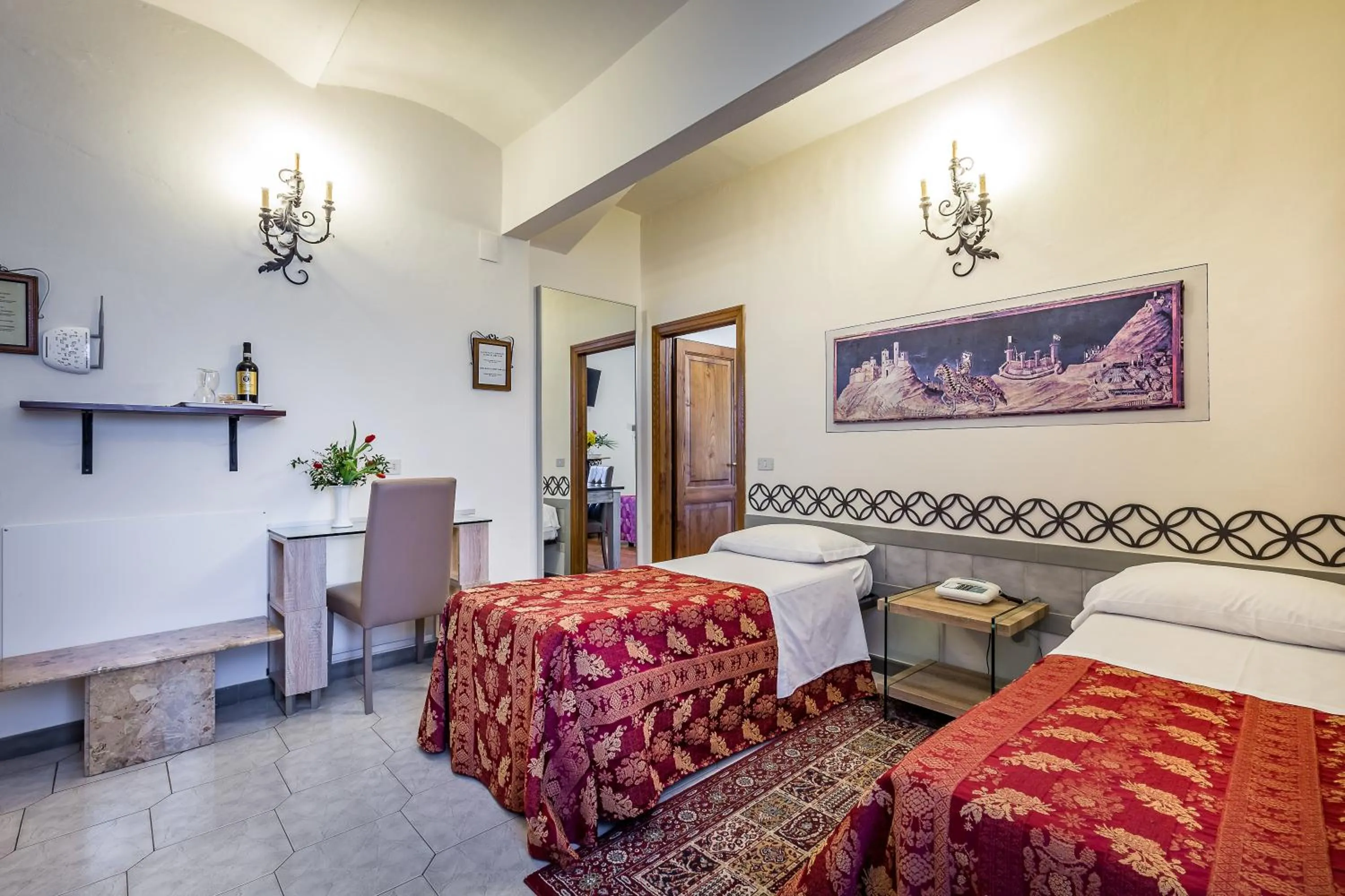 Photo of the whole room, Bed in Hotel Collodi Firenze