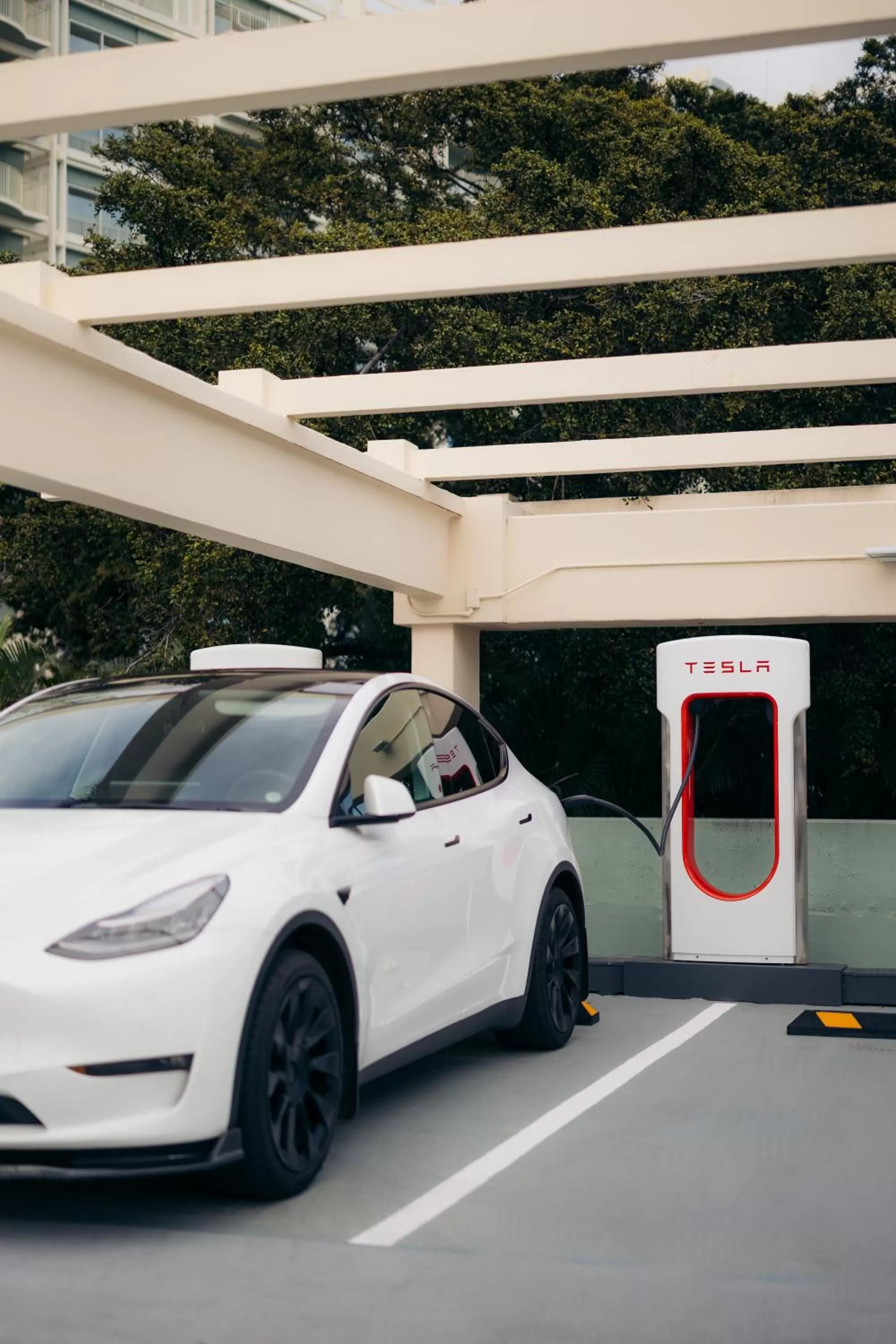 Parking in The Kahala Hotel and Resort