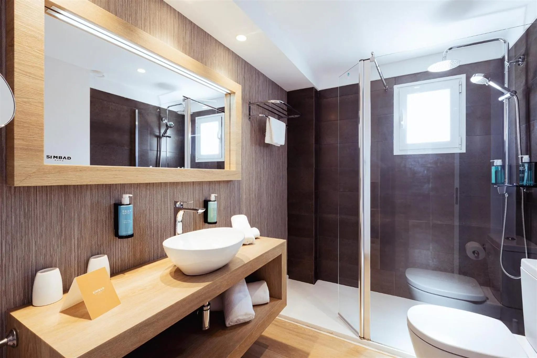 Shower in Hotel Simbad Ibiza