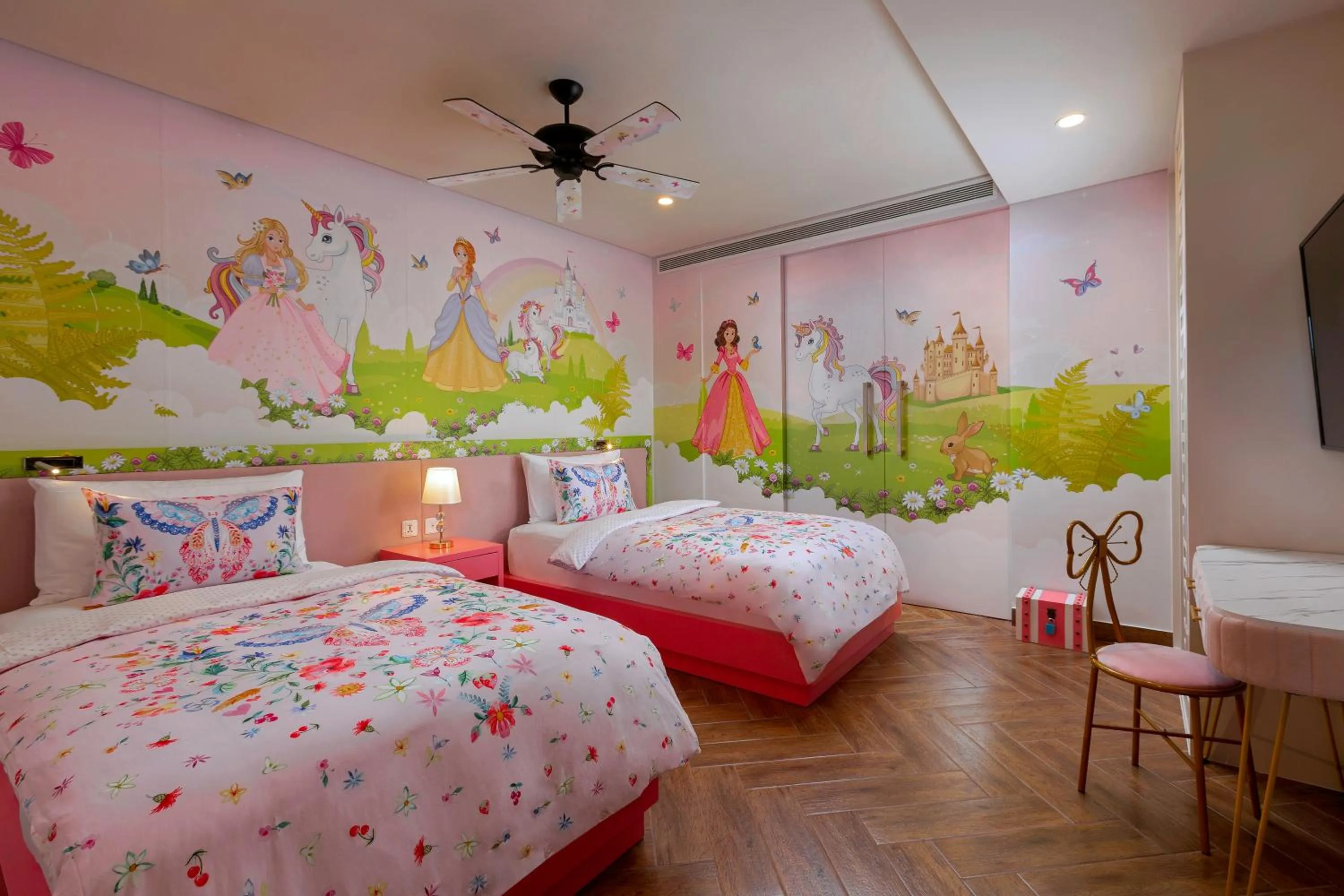 Bed in Anantara Vacation Club Mai Khao Phuket