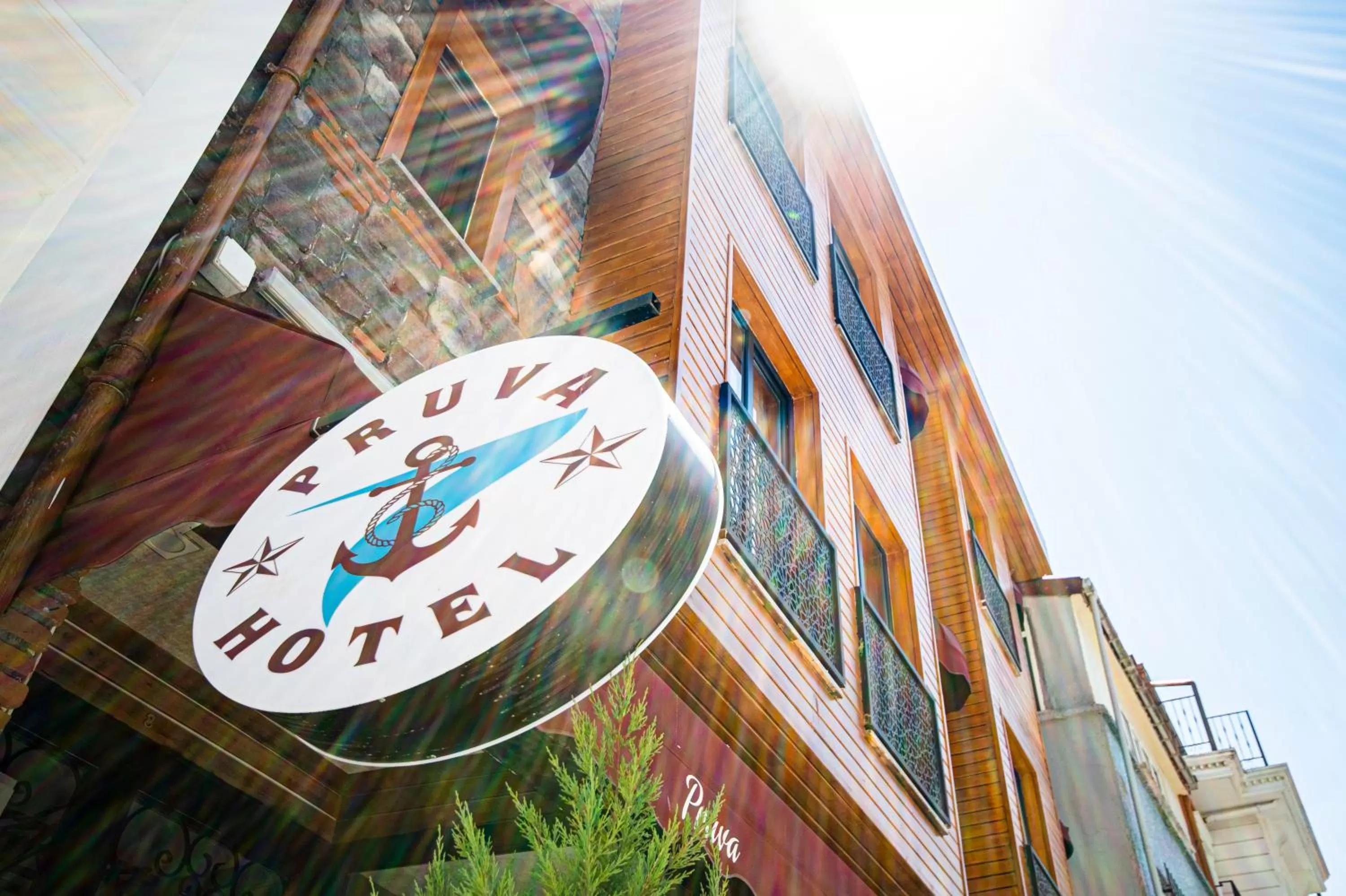 Facade/entrance, Property Logo/Sign in Pruva Hotel