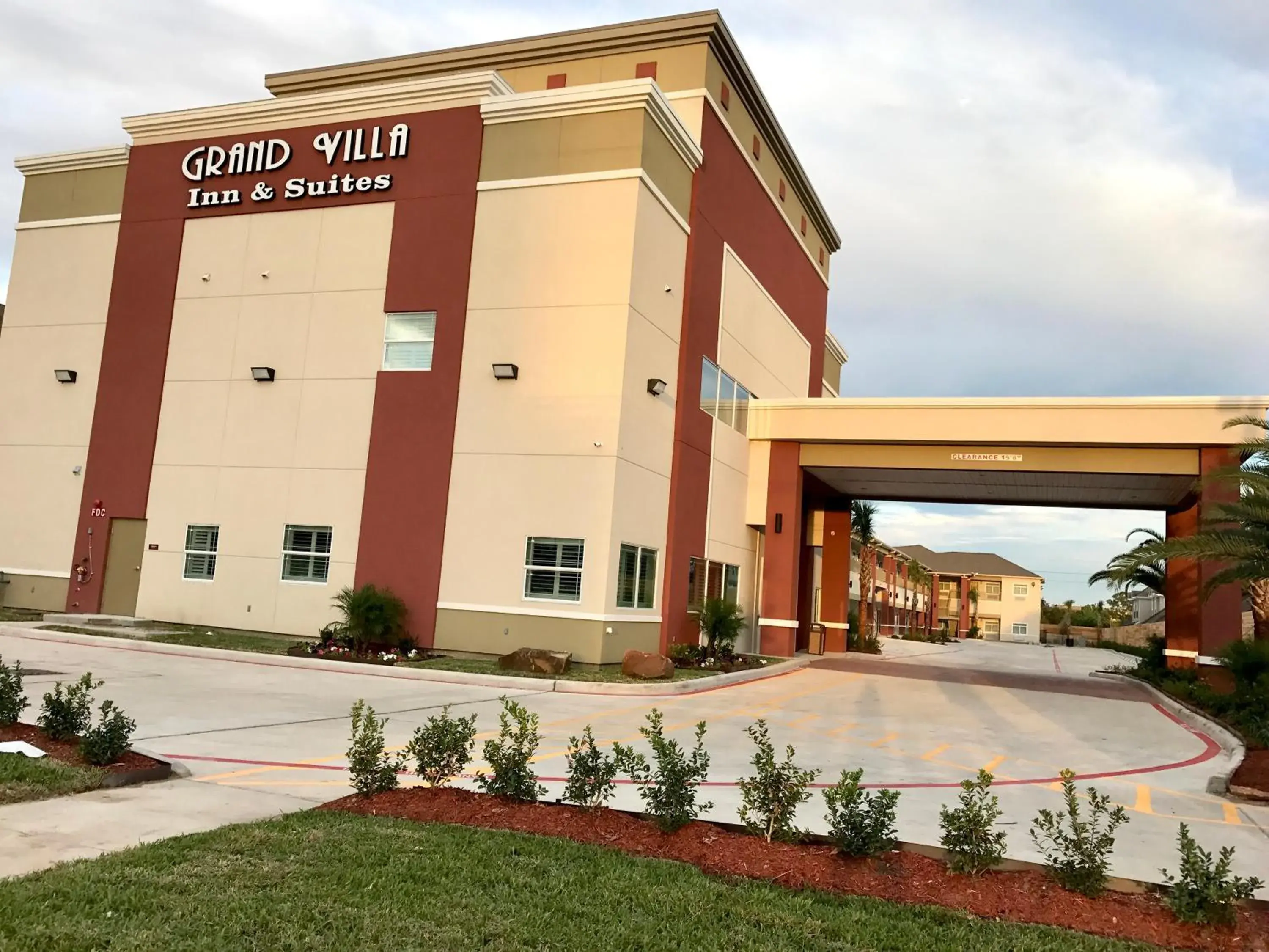 Grand Villa Inn and Suites Westchase/Chinatown Grand Villa Inn and Suites Westchase/Chinatown