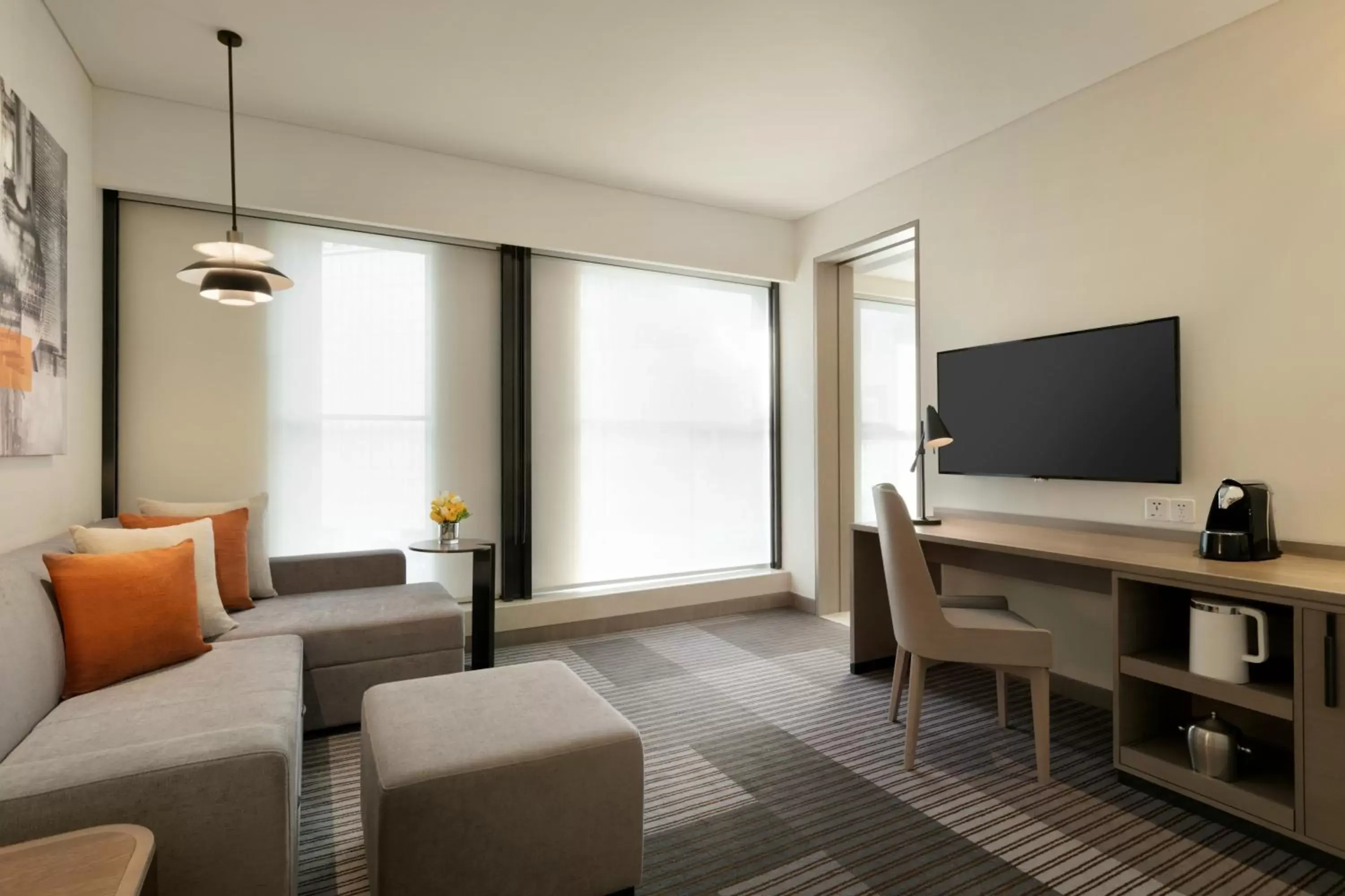 King Suite with Sofa Bed in Hyatt Place Shanghai Tianshan Plaza King Suite with Sofa Bed in Hyatt Place Shanghai Tianshan Plaza