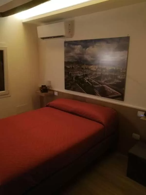 Bedroom, Bed in San Francesco Rooms and Apartment with Terrace in Palermo Locazione Turistica