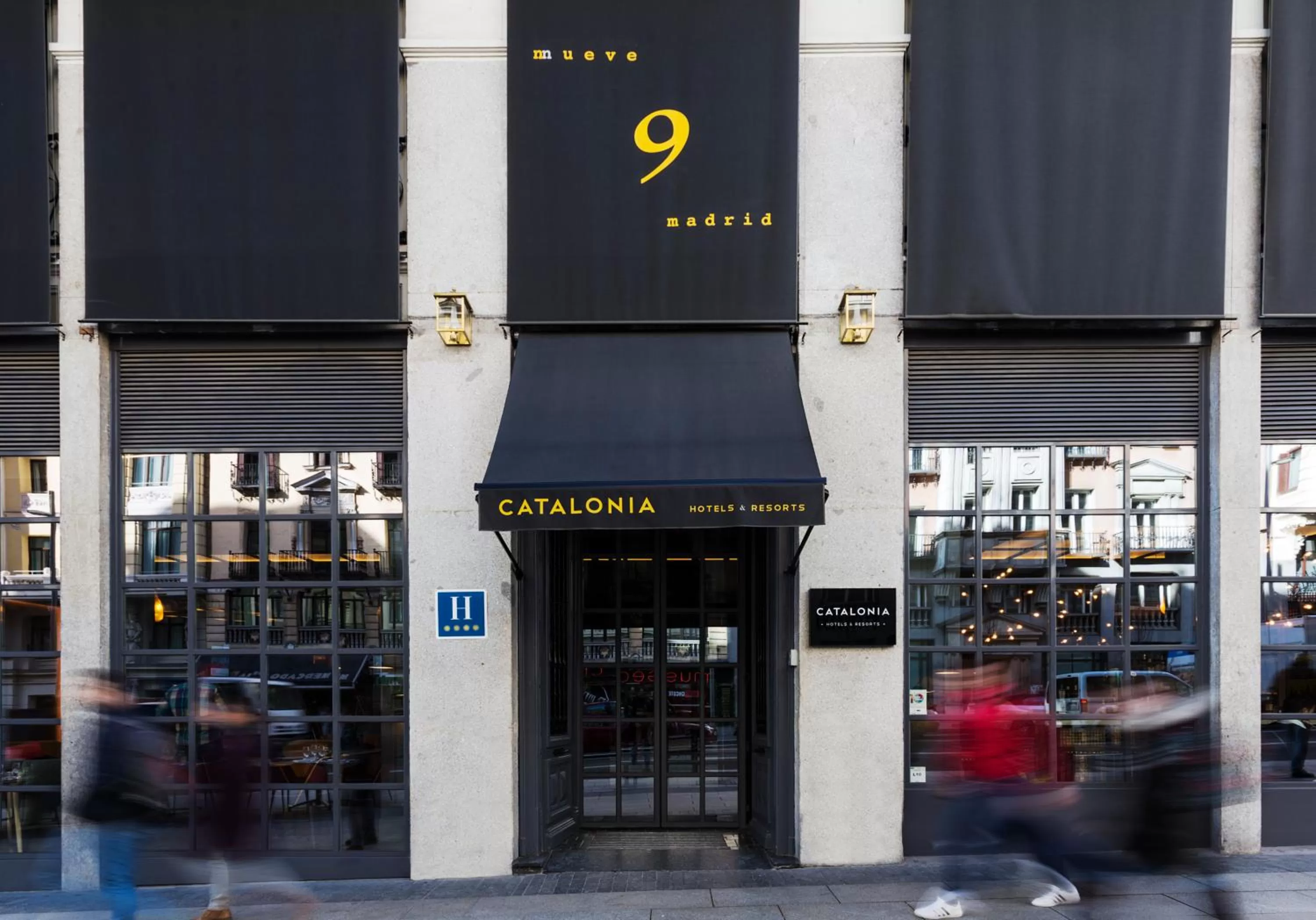 Facade/entrance in Catalonia Gran Vía Madrid