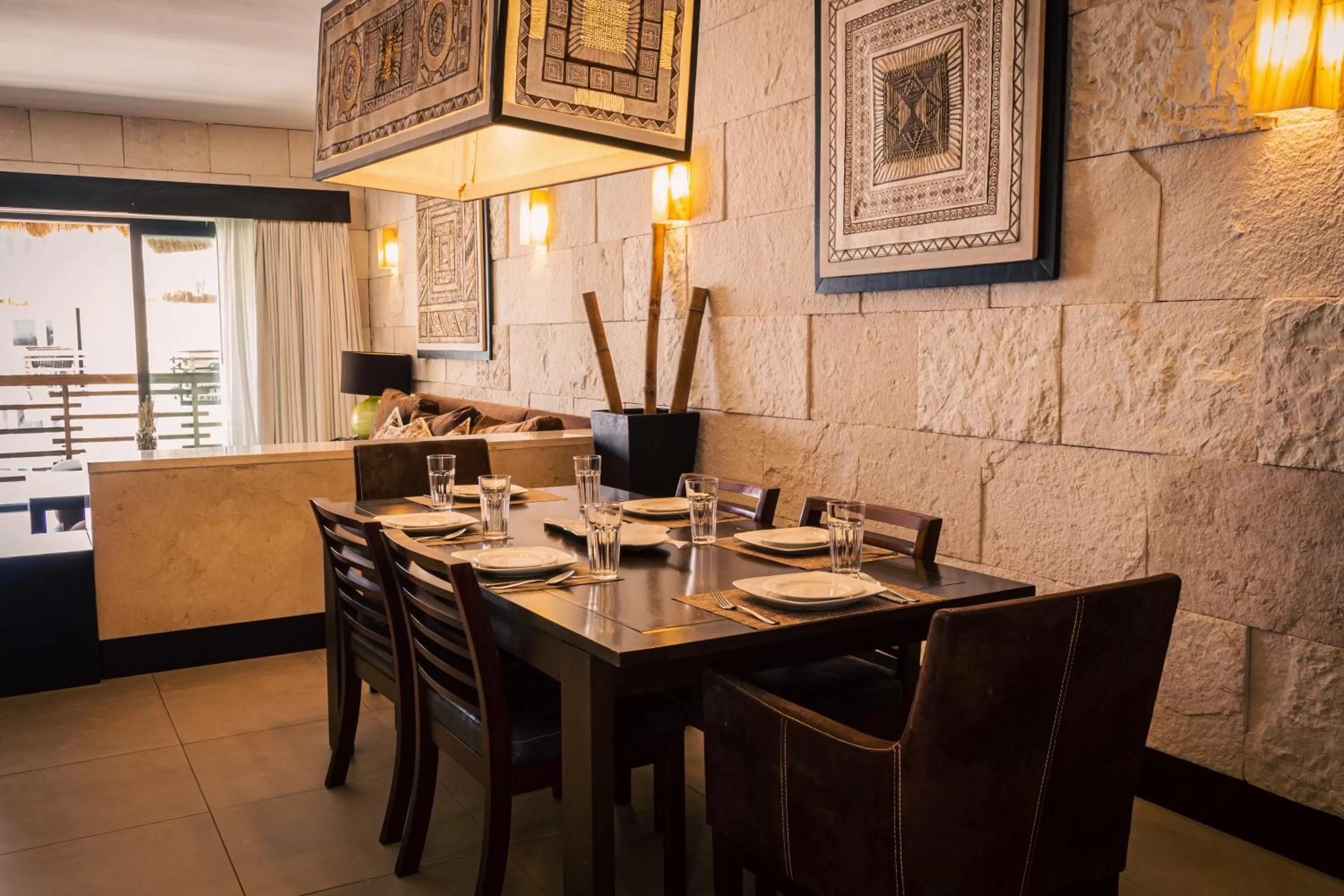 Restaurant/Places to Eat in Aldea Thai