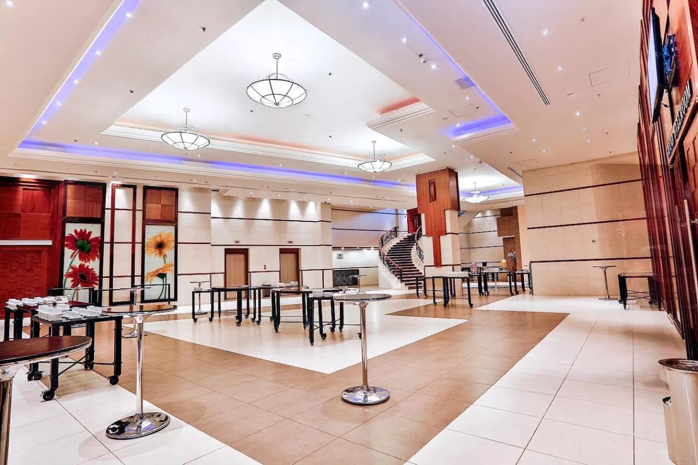 Place of worship in Geneva Hotel