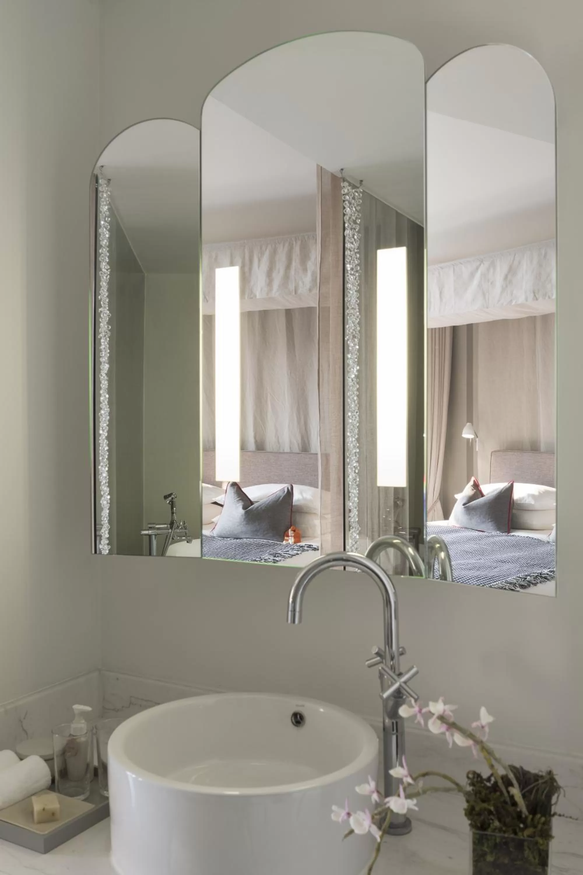 Shower, Bed in Sala Lanna Chiang Mai