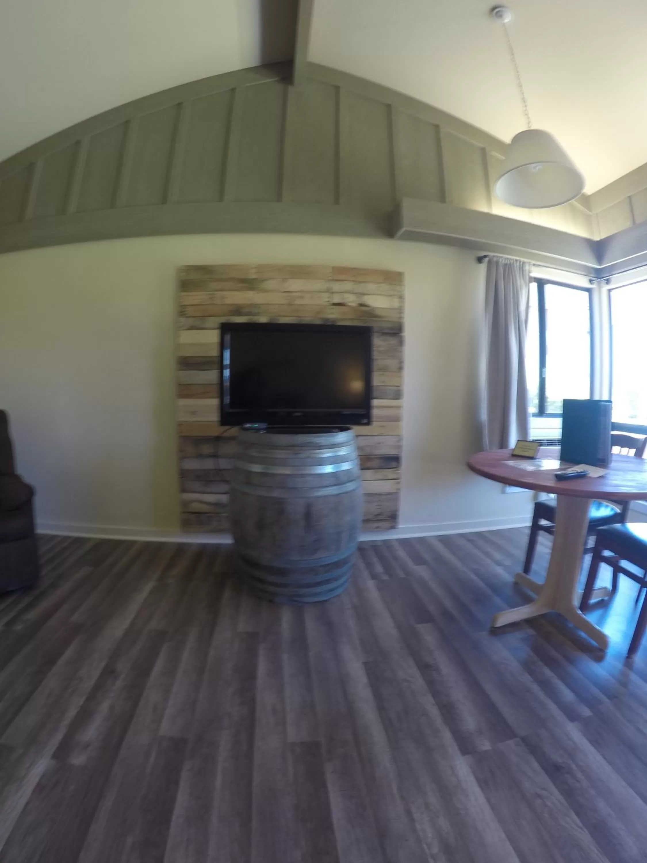 TV and multimedia in Ridgemark Golf Club and Resort