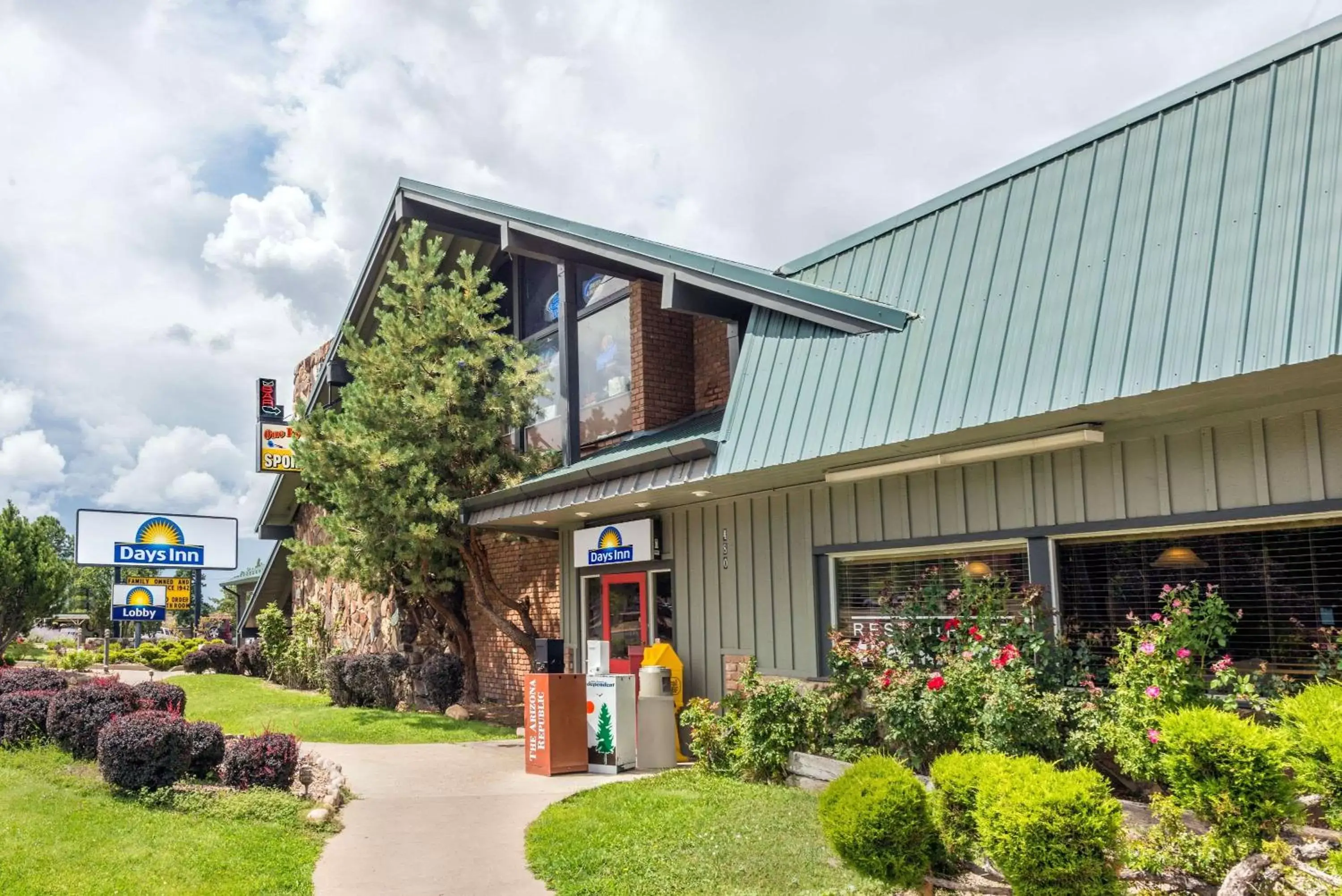 Days Inn by Wyndham Show Low Days Inn by Wyndham Show Low