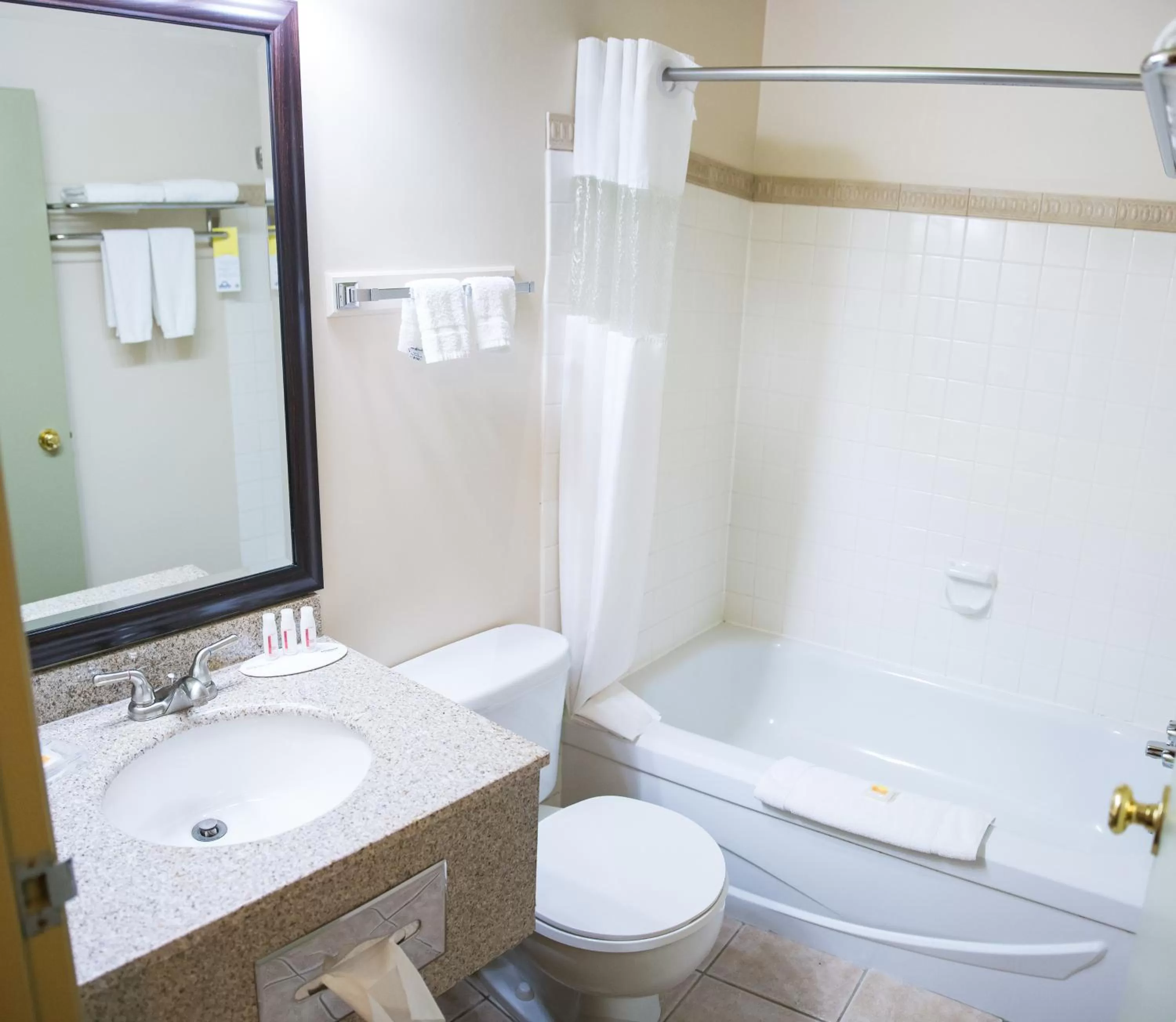 Shower in Days Inn by Wyndham High Level