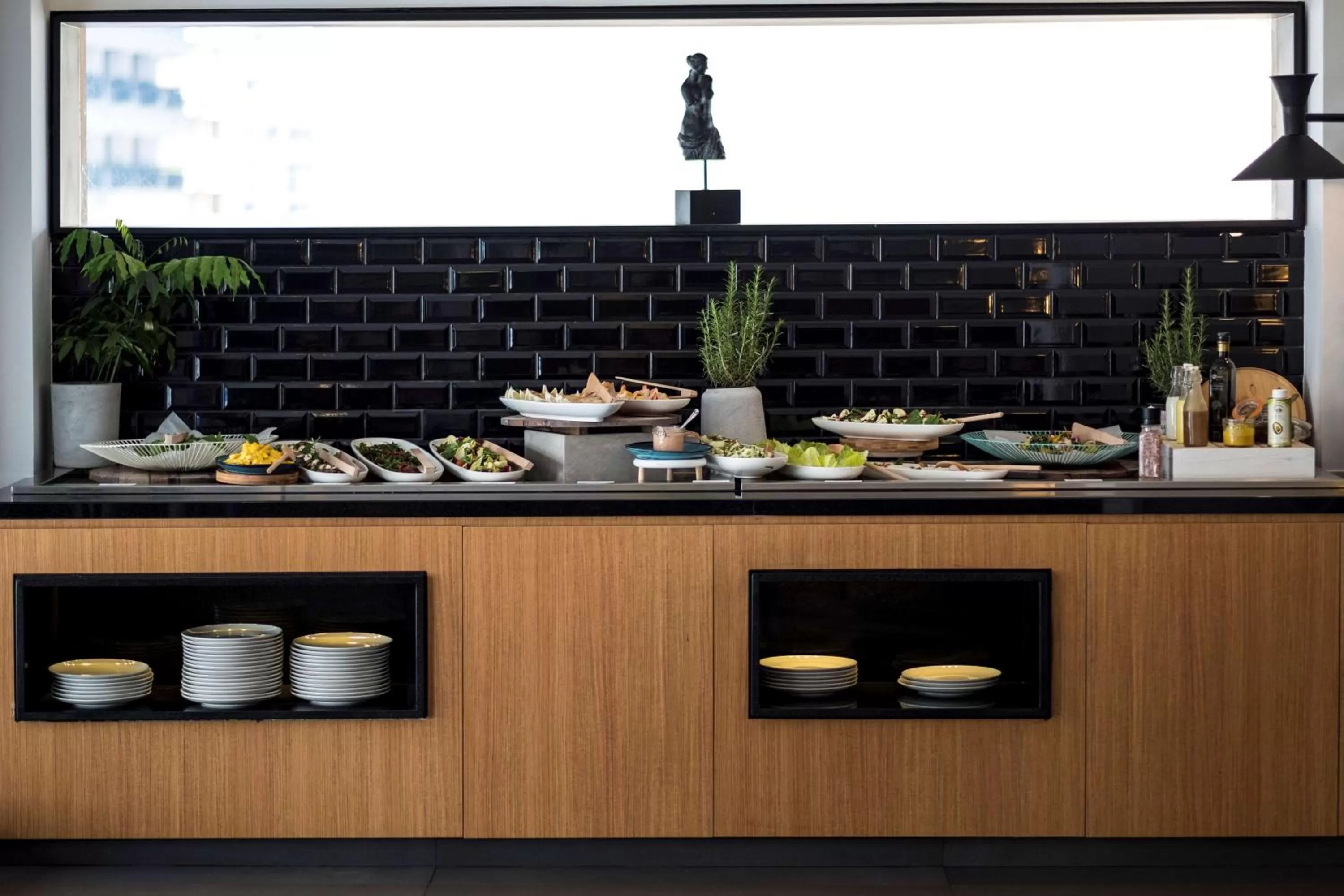 Restaurant/places to eat in Radisson Blu Hotel, Beirut Verdun