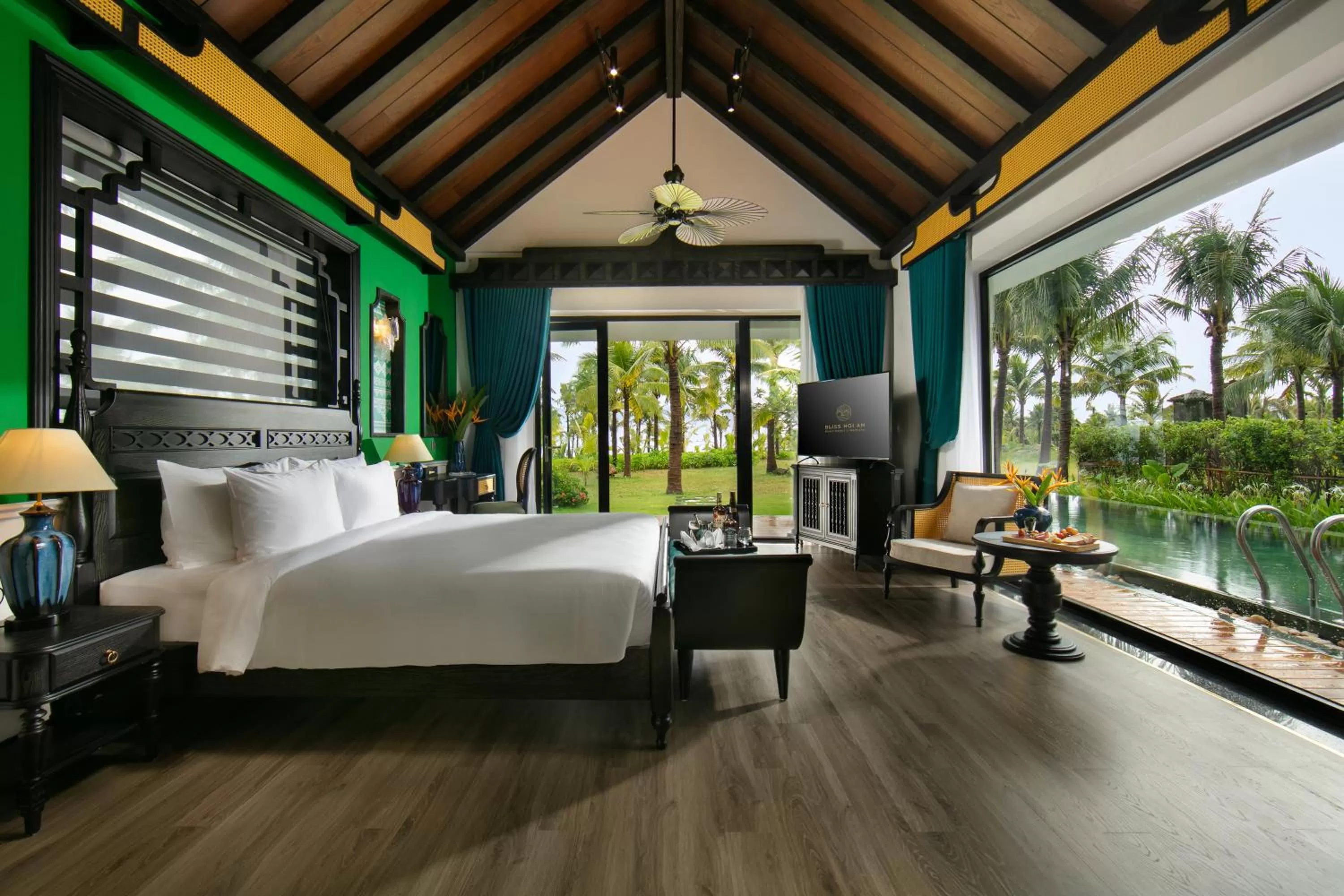 Bed in Bliss Hoi An Beach Resort & Wellness