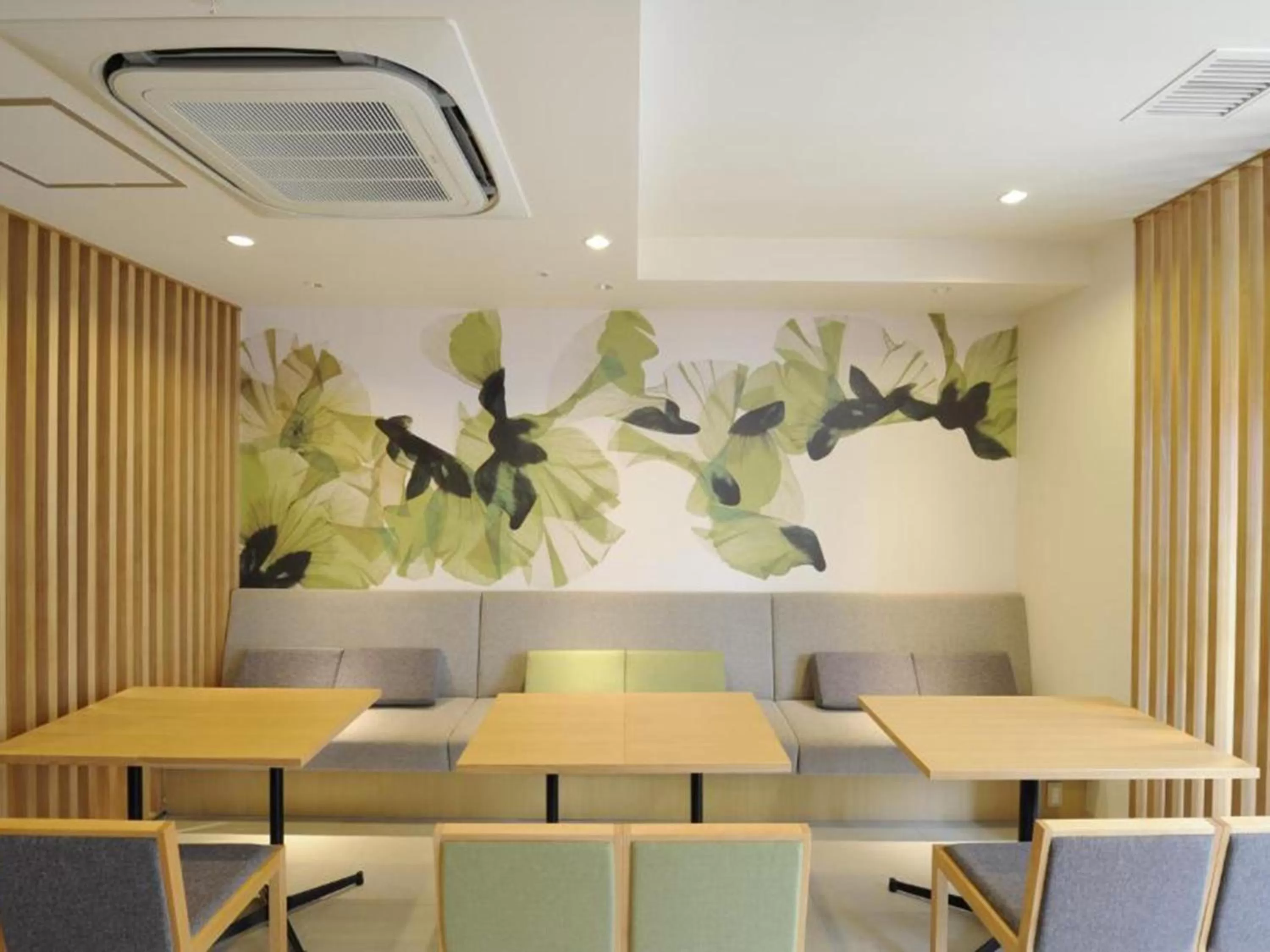 Restaurant/places to eat in Best Western Hotel Fino Osaka Shinsaibashi