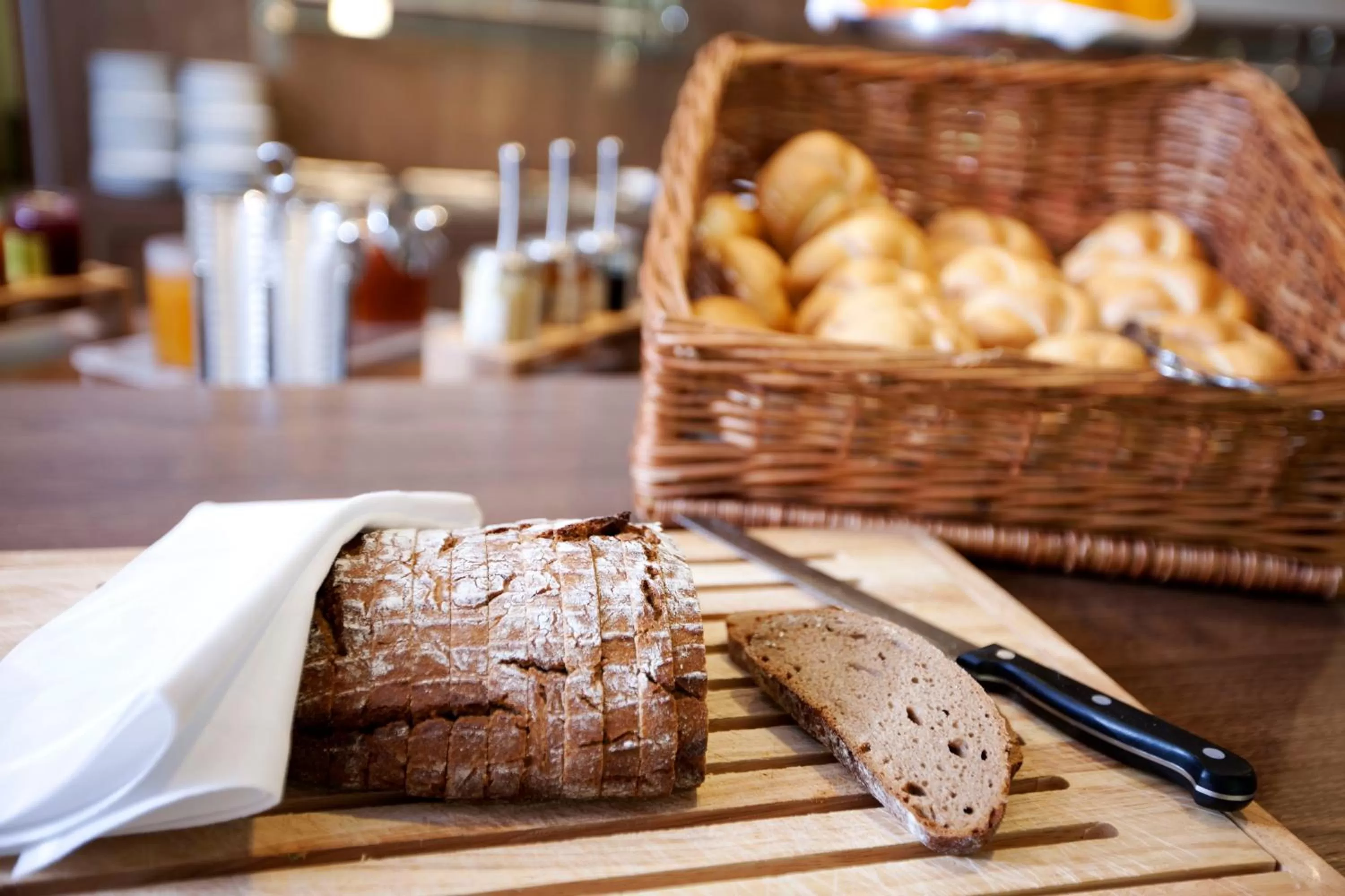 Restaurant/places to eat in Hotel Mercure Wien Westbahnhof