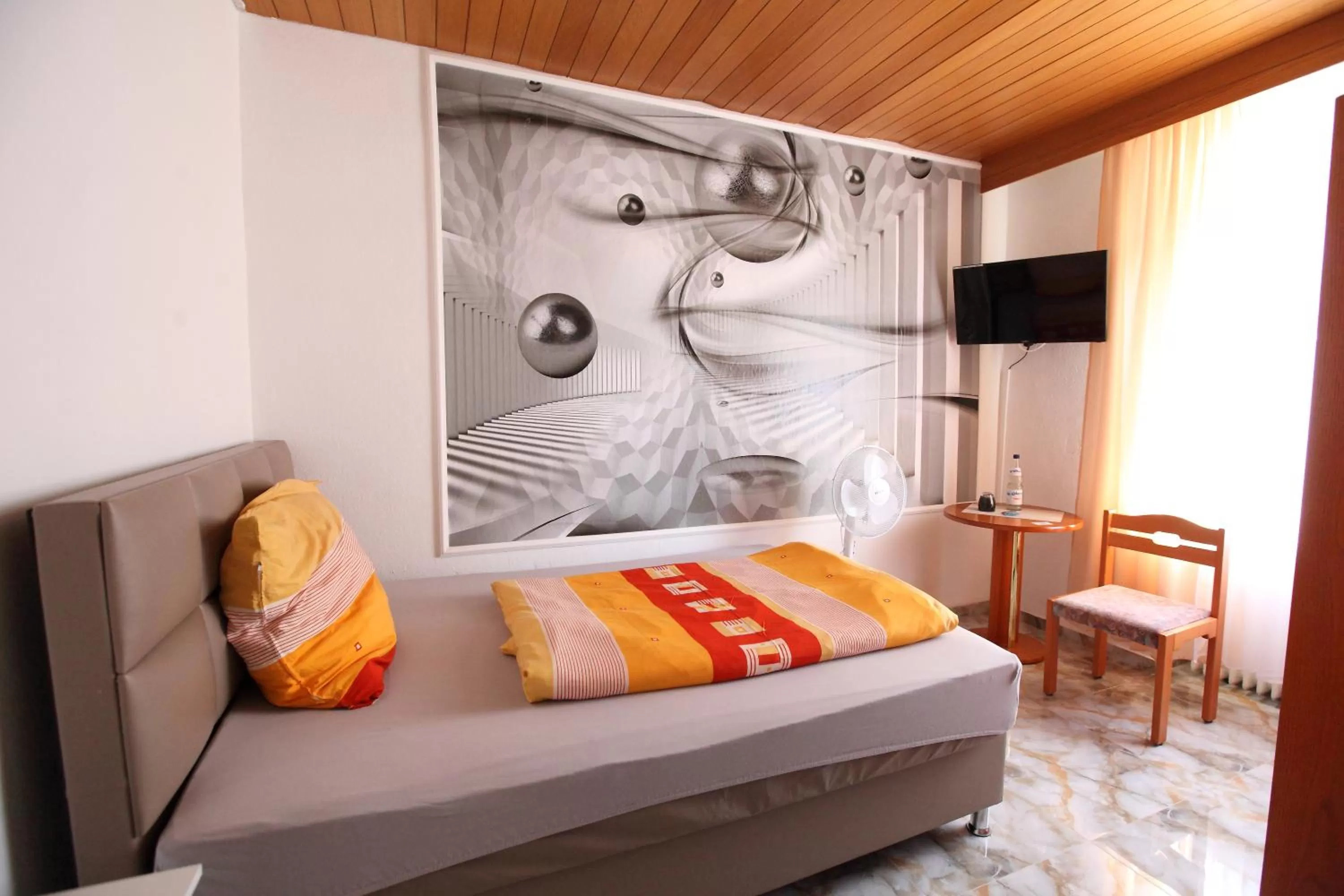 Photo of the whole room, Bed in Hotel Sofia