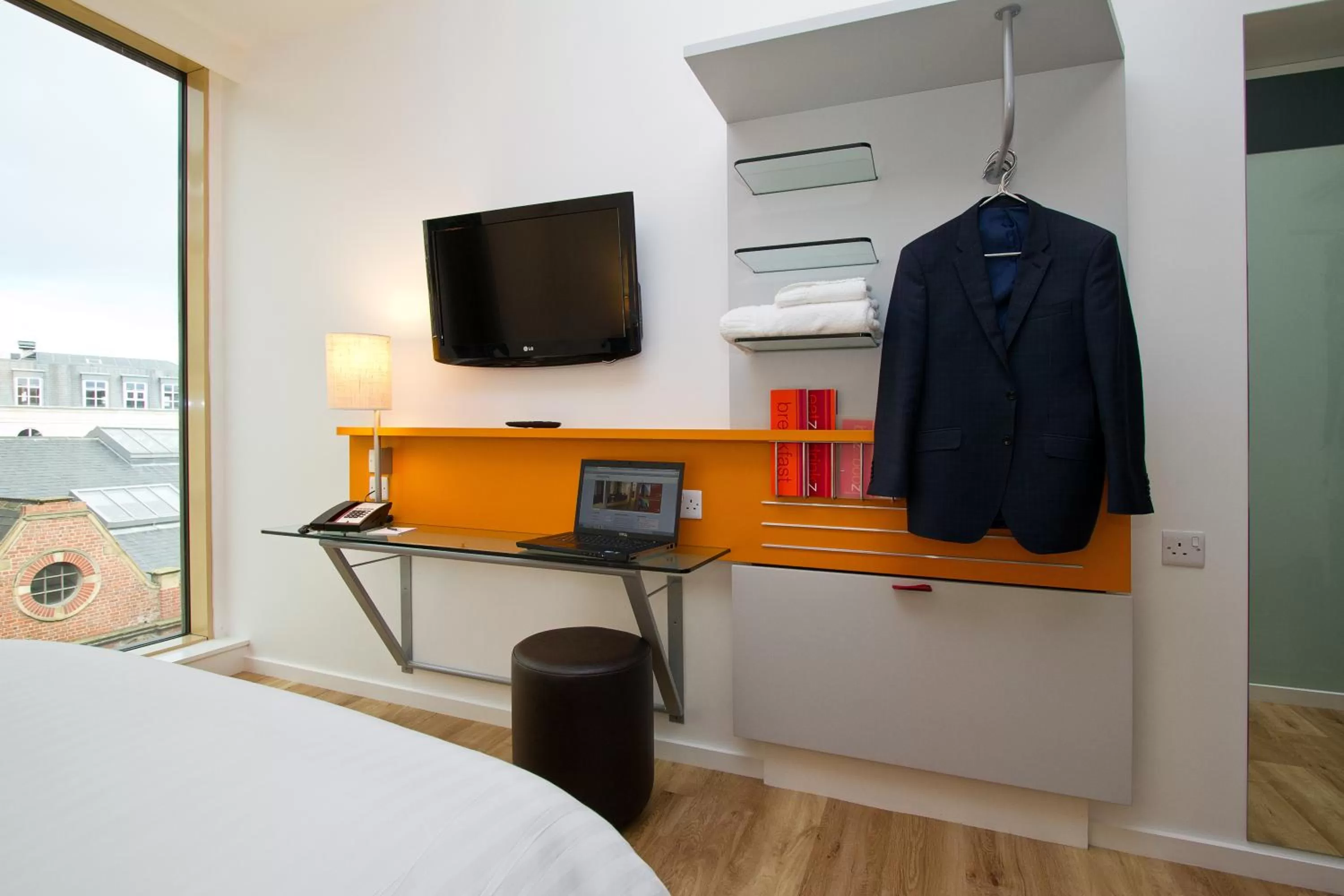 TV and multimedia, Bed in Sleeperz Hotel Newcastle