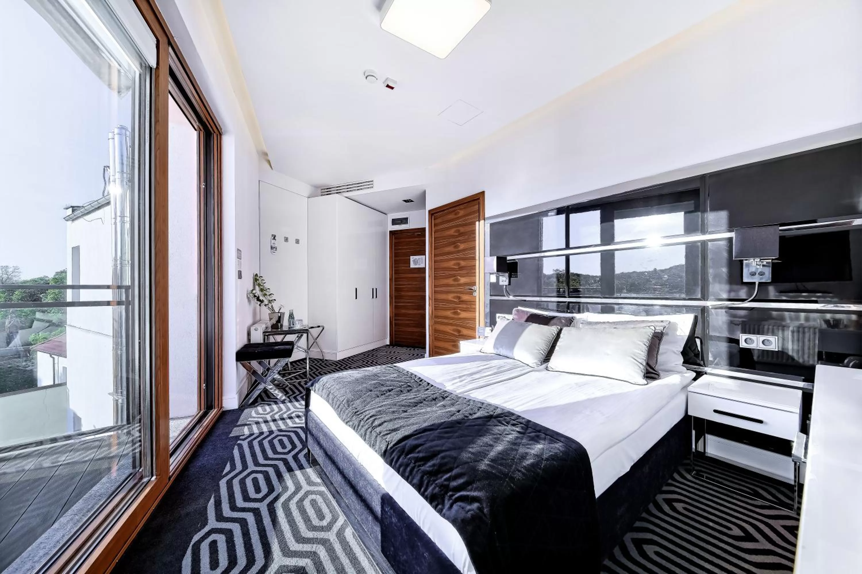 Bed in Bayjonn Boutique Hotel