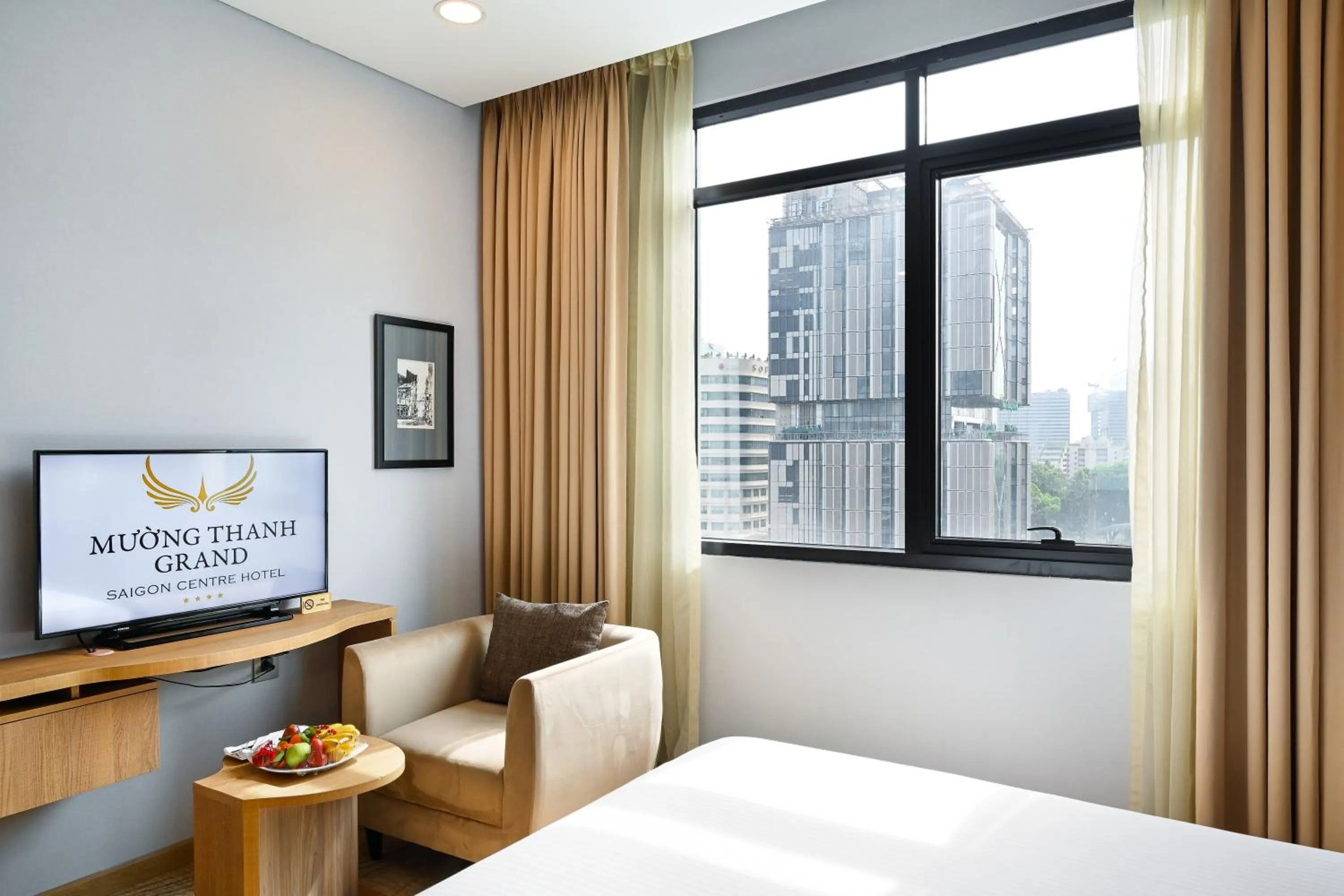 City view, Bed in Muong Thanh Grand Saigon Centre Hotel