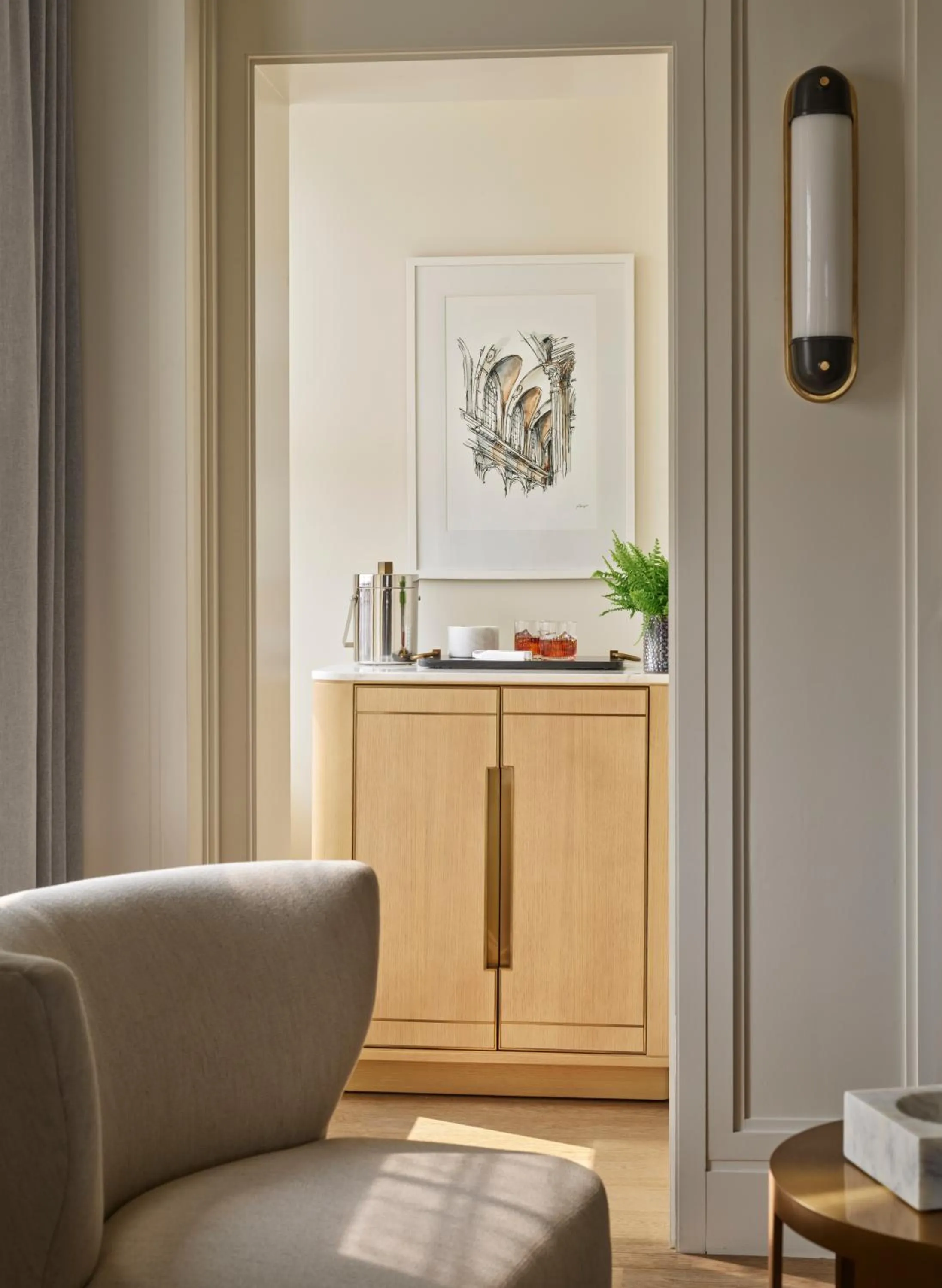 Coffee/tea facilities in The Newbury Boston