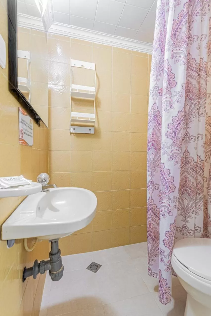 Bathroom in Hotel El Viajero Centro