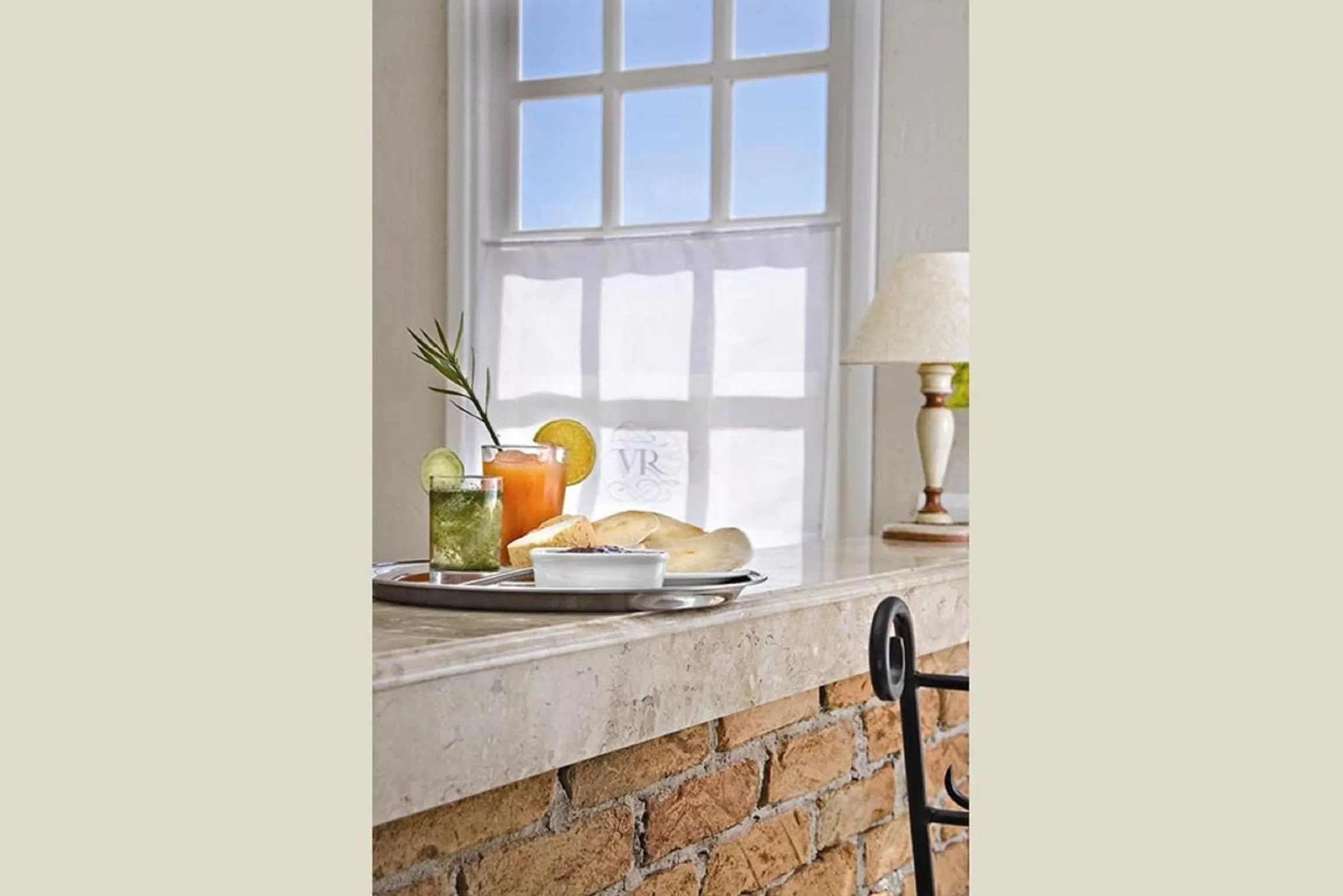 Restaurant/places to eat, Coffee/Tea Facilities in Vila Real Hotel