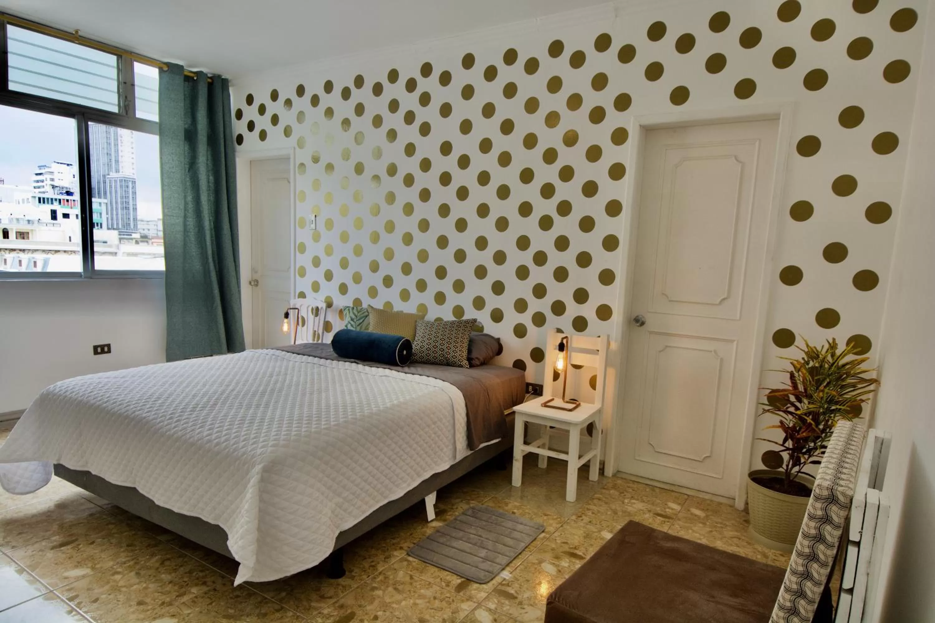 Bed in Pepe's House Guayaquil I Self Check-In MicroHotel