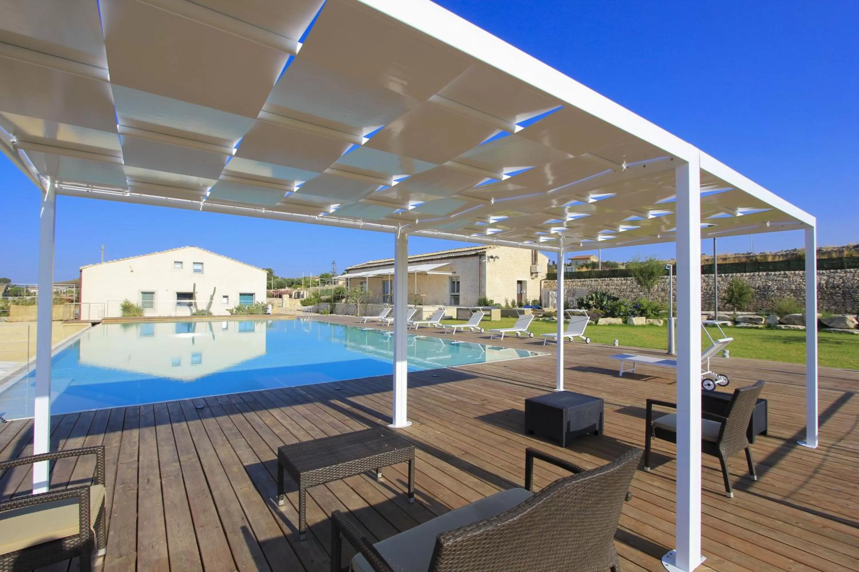 Property building in Petrantica Resort