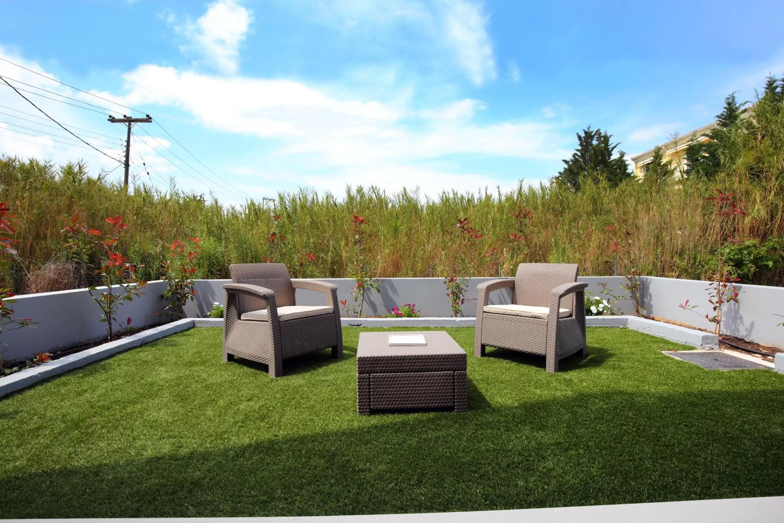 Garden in Carabella Residence