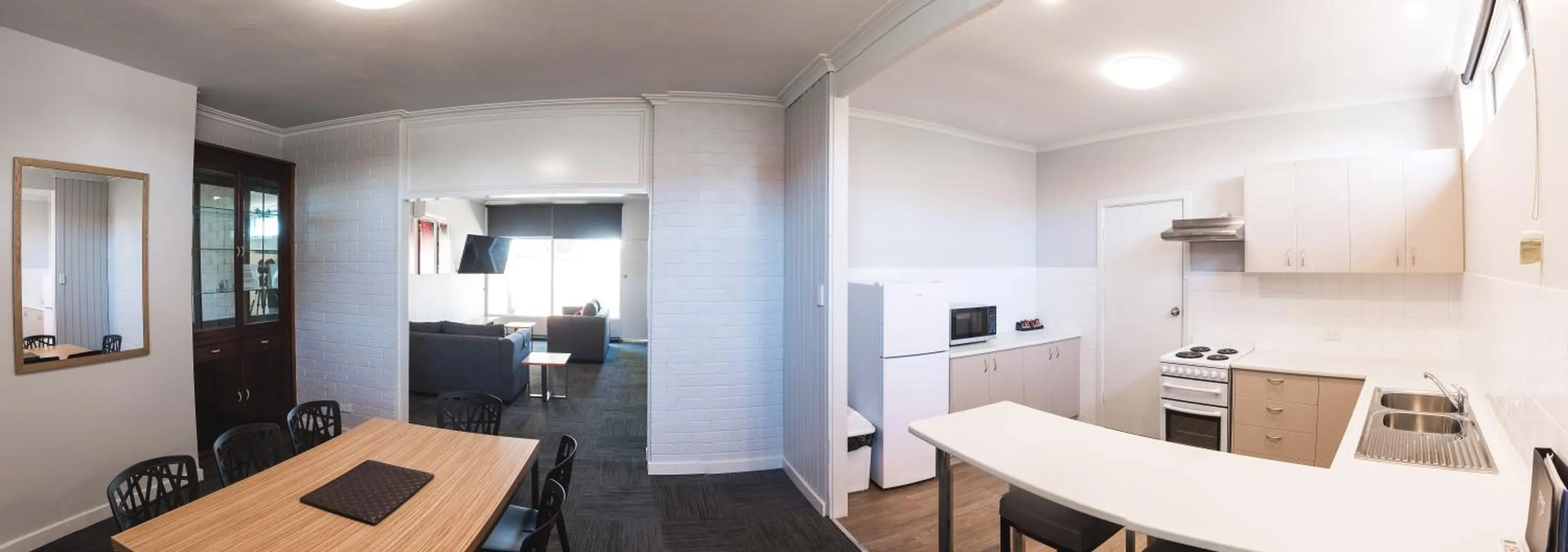 Kitchen or kitchenette in Links Hotel