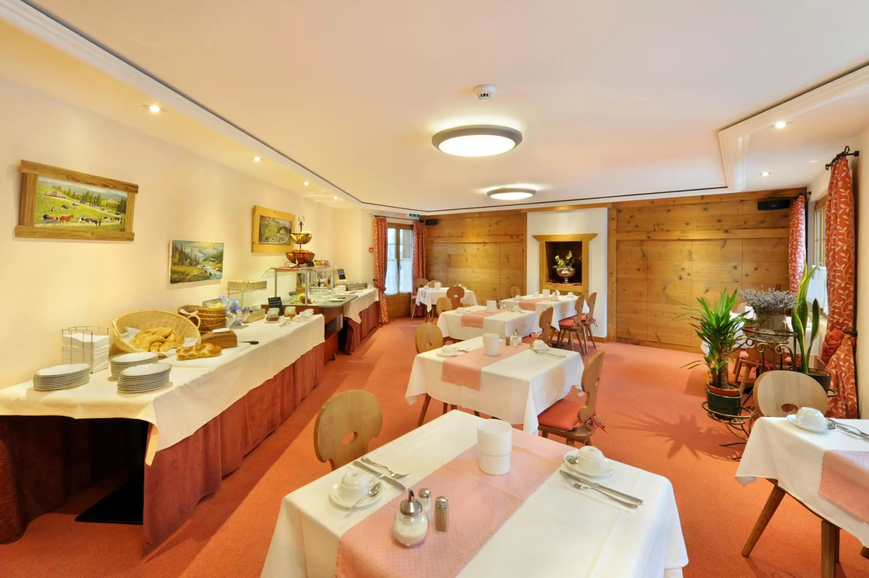 Restaurant/places to eat in Hotel Bellerive Gstaad